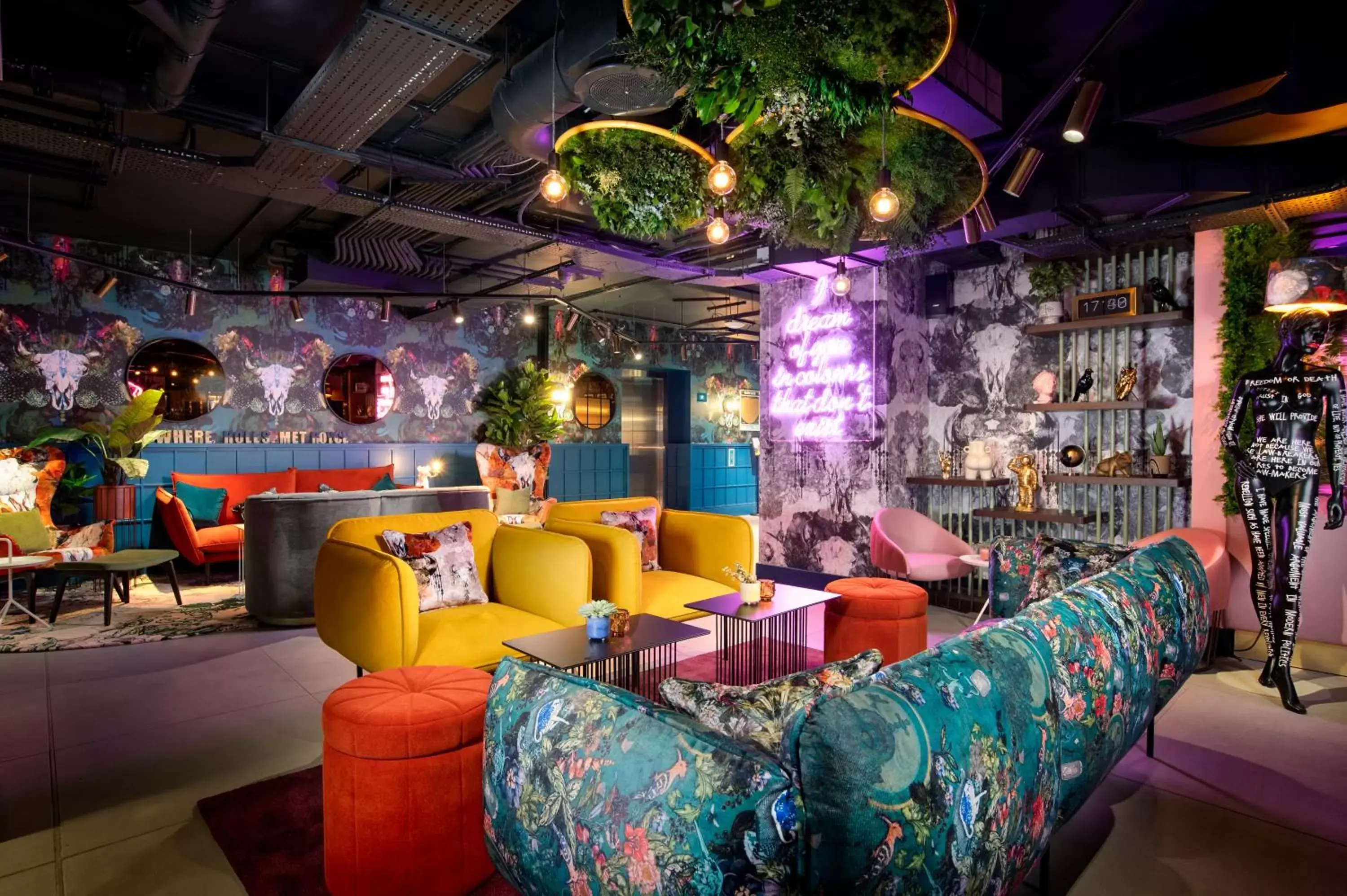 Restaurant/places to eat, Lounge/Bar in YOTEL Manchester Deansgate