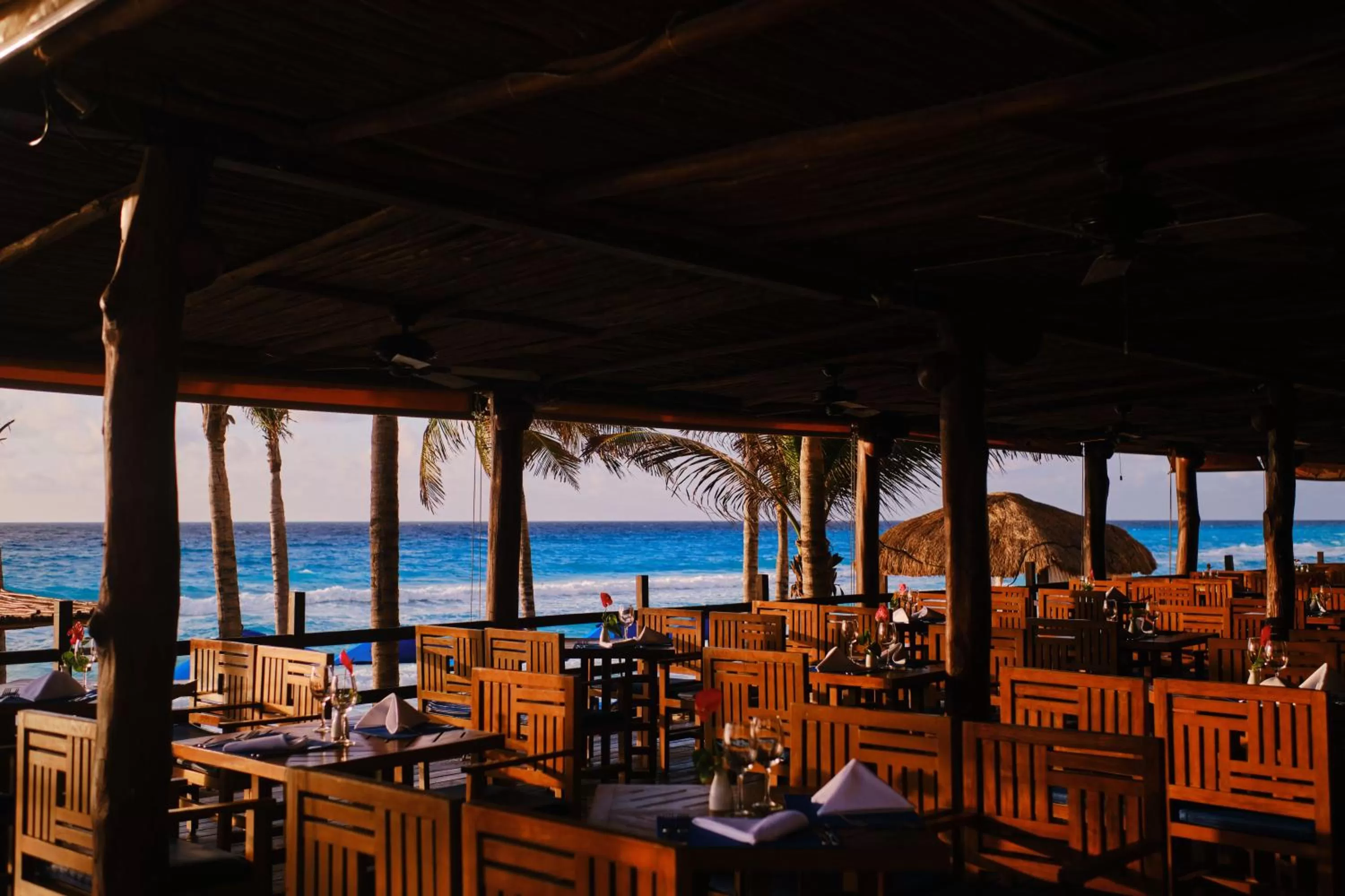 Restaurant/places to eat in Hotel NYX Cancun