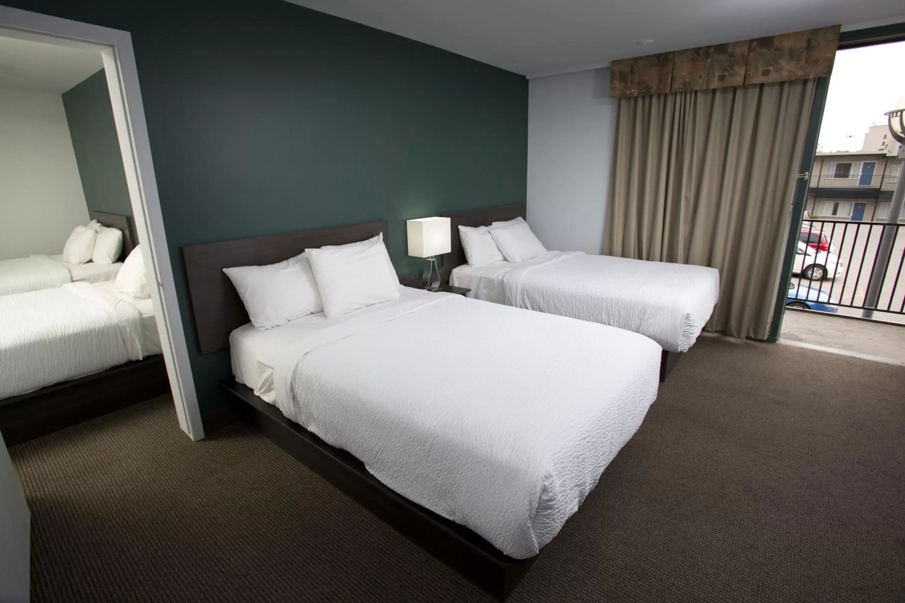 Photo of the whole room, Bed in The Falls Hotel & Inn