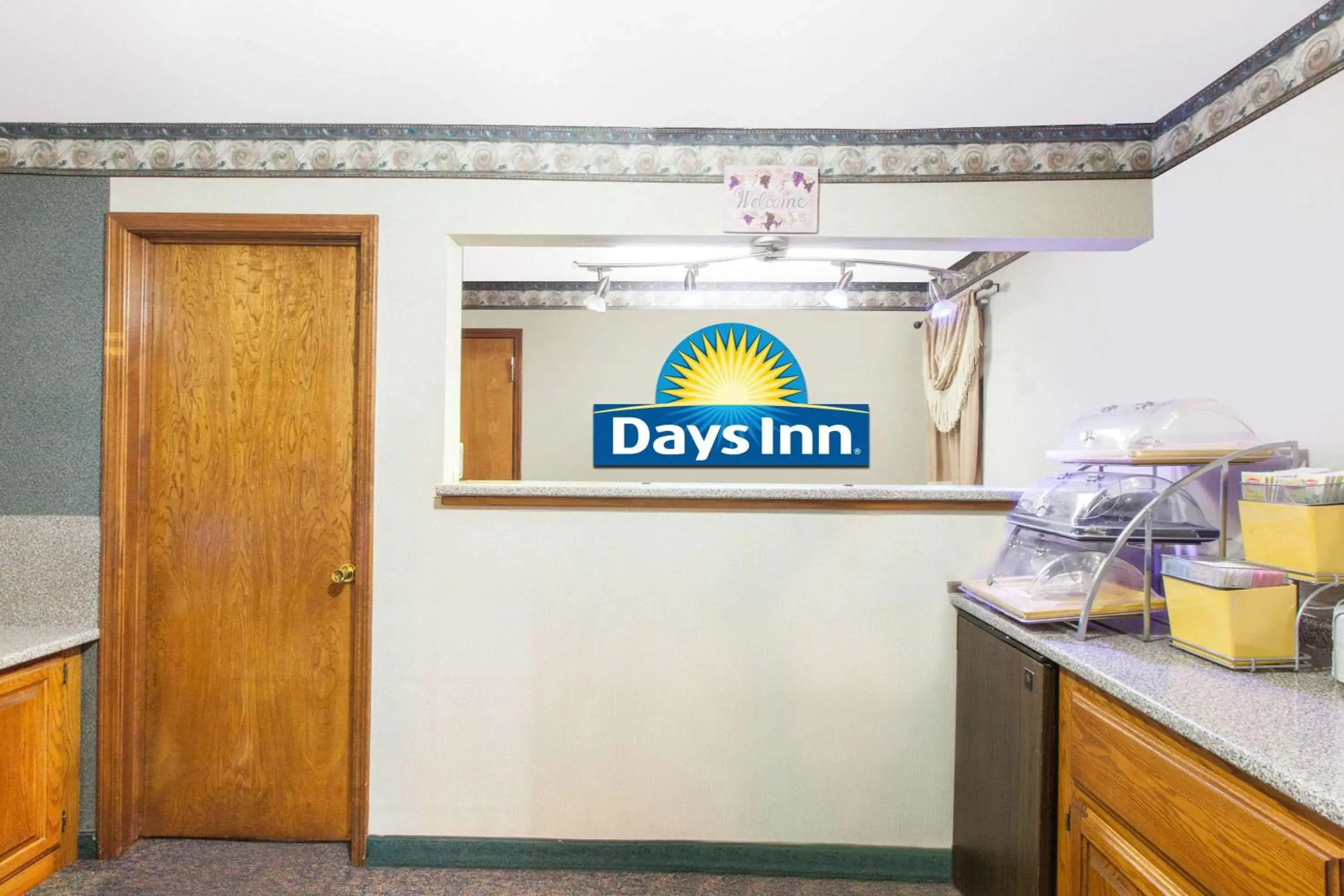 Lobby or reception in Days Inn by Wyndham Erick