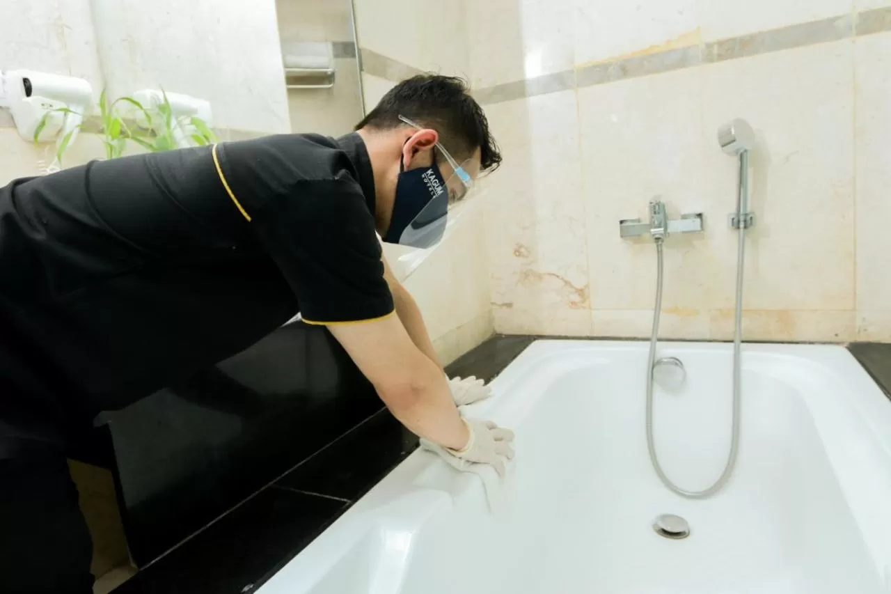 Bathroom in Gino Feruci Braga by KAGUM Hotels