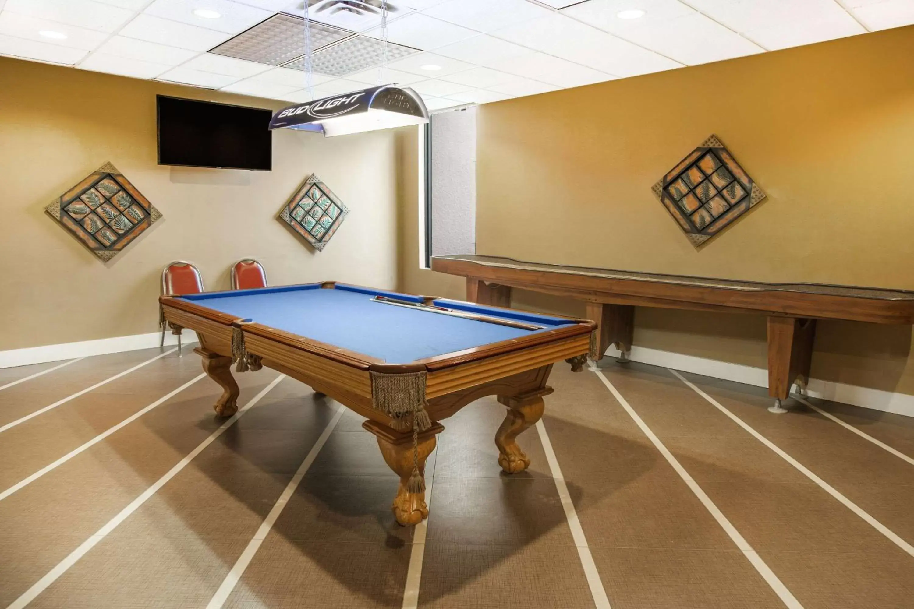 On site, Billiards in Days Inn by Wyndham Sherman