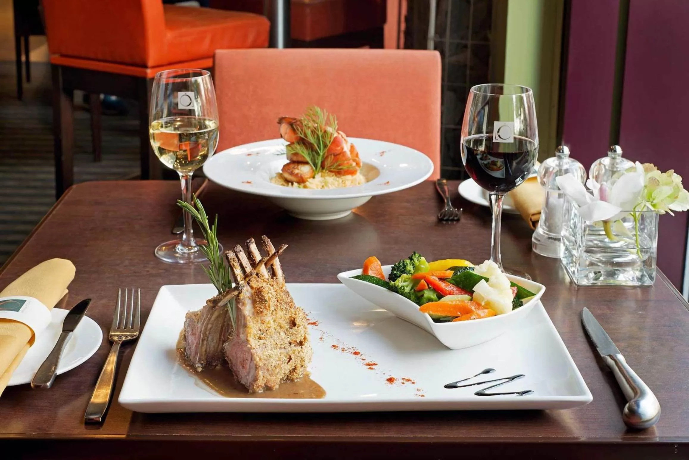 Food in Novotel Montreal Center