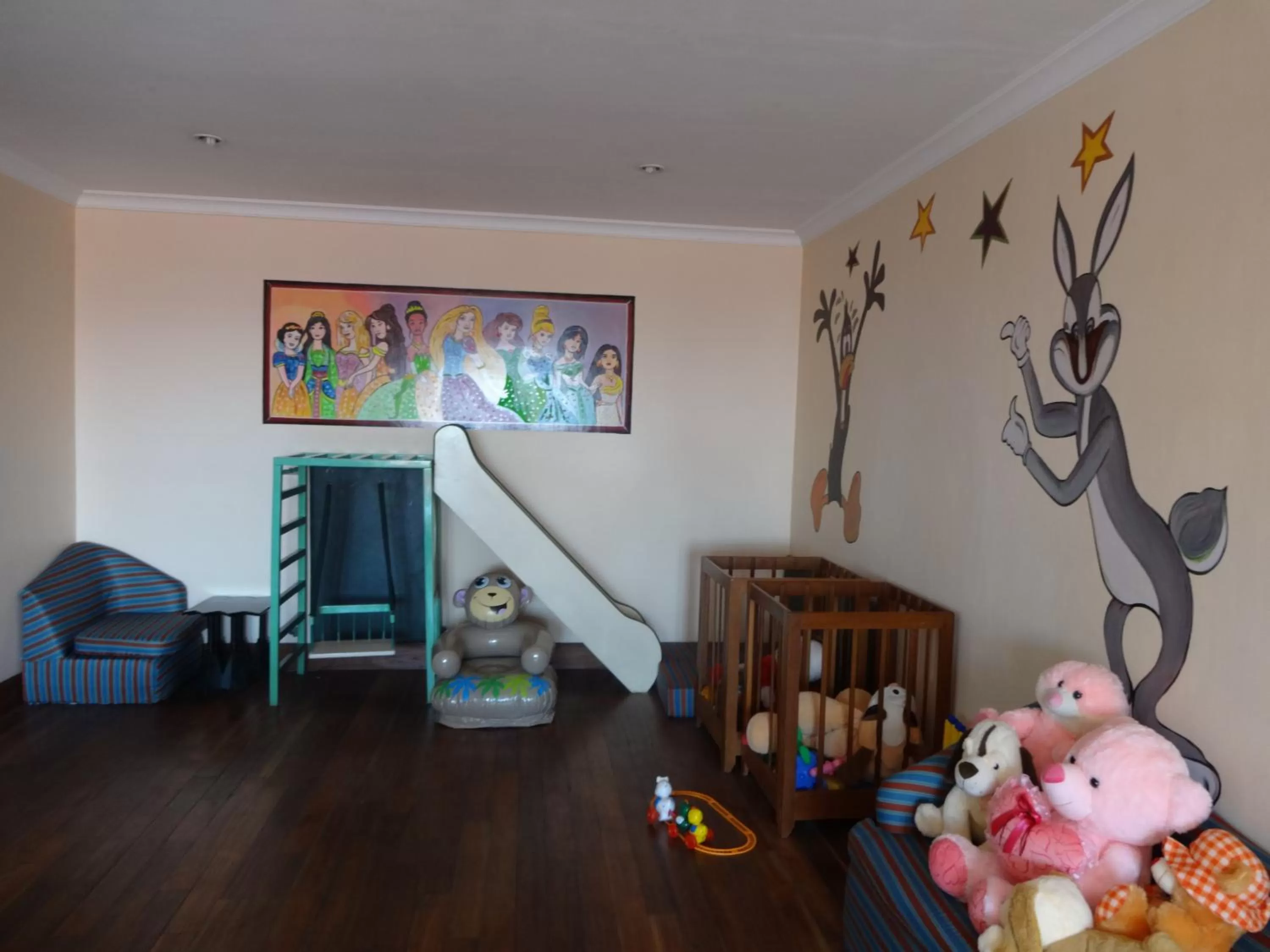 Kids's club in The Oberoi Cecil