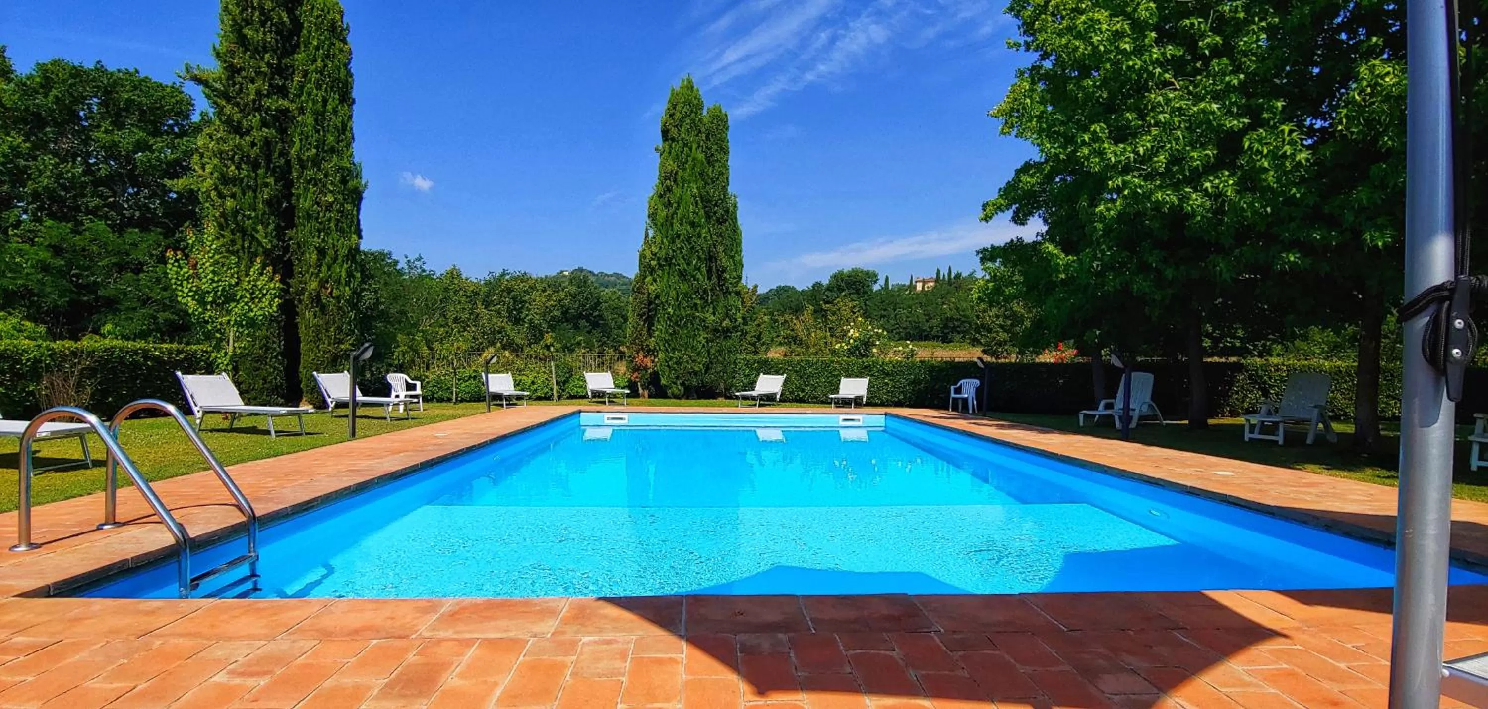 Swimming pool in Torrebianca Tuscany
