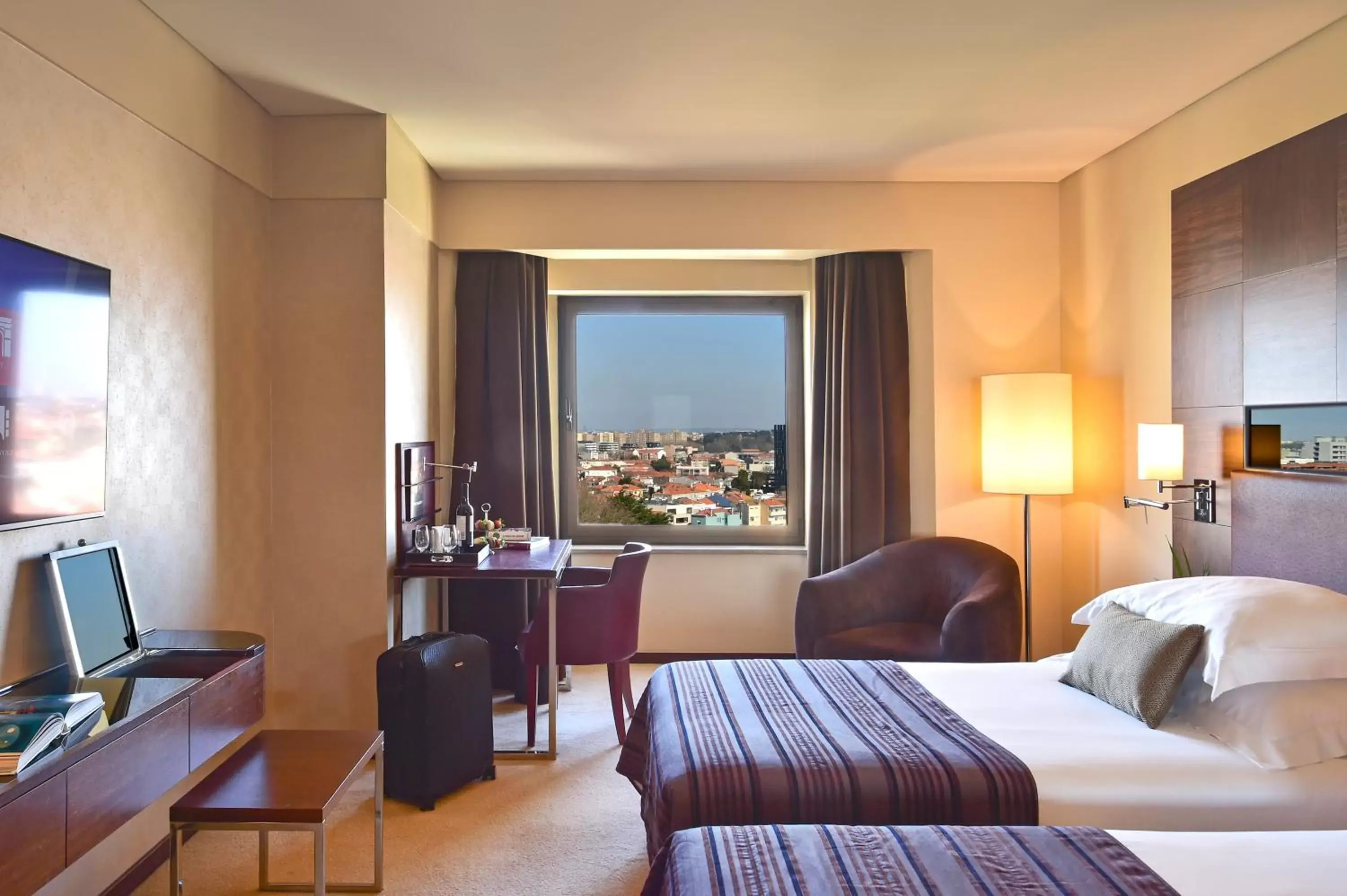 High Floor Executive Twin Room in Porto Palácio Hotel by The Editory High Floor Executive Twin Room in Porto Palácio Hotel by The Editory