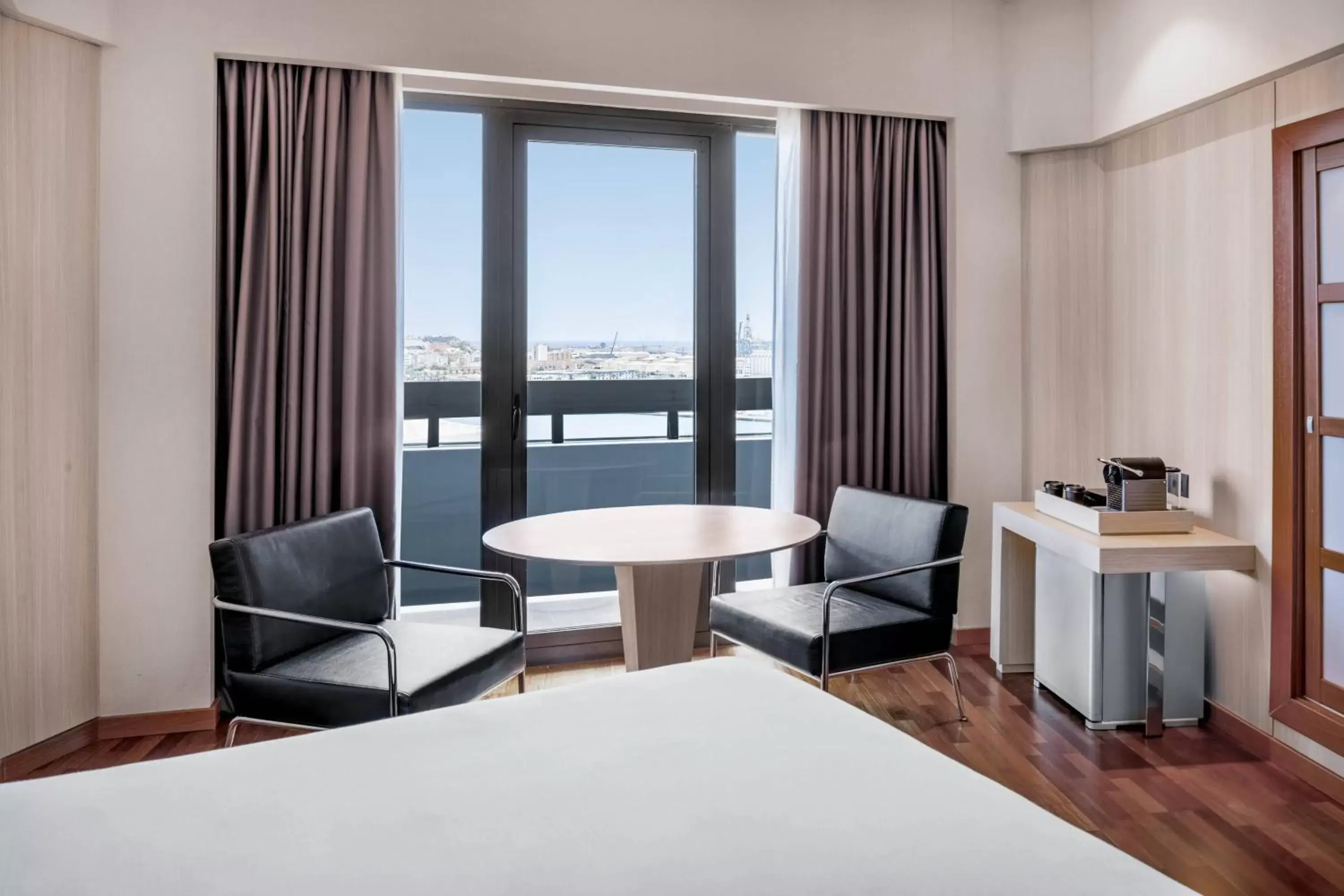 Photo of the whole room in AC Hotel Gran Canaria by Marriott