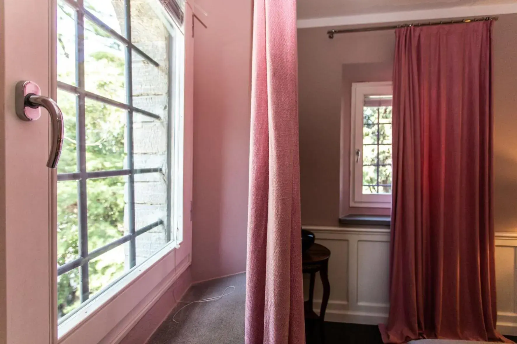 Photo of the whole room, View in Quel Castello di Diegaro