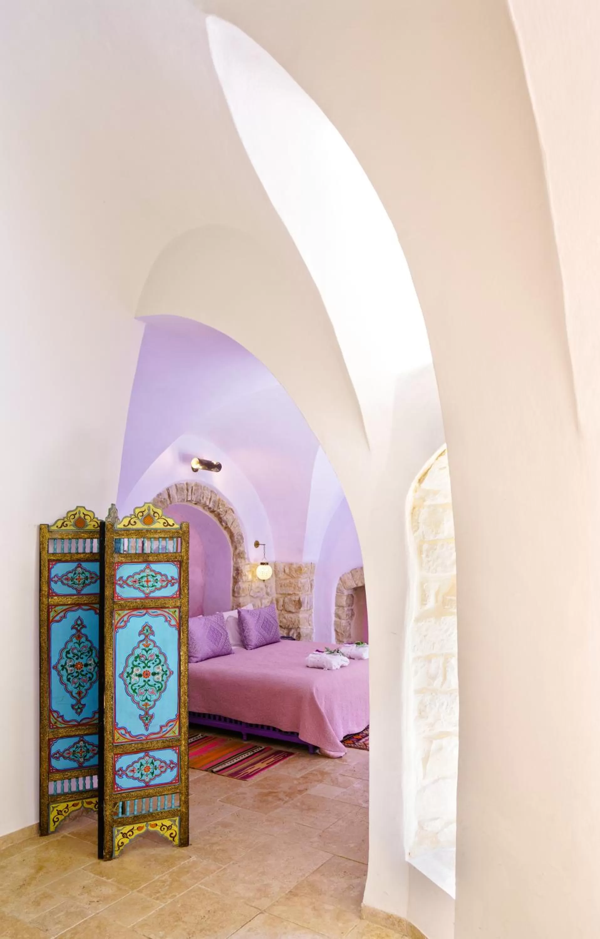 Bed in The Way Inn - Boutique Suites