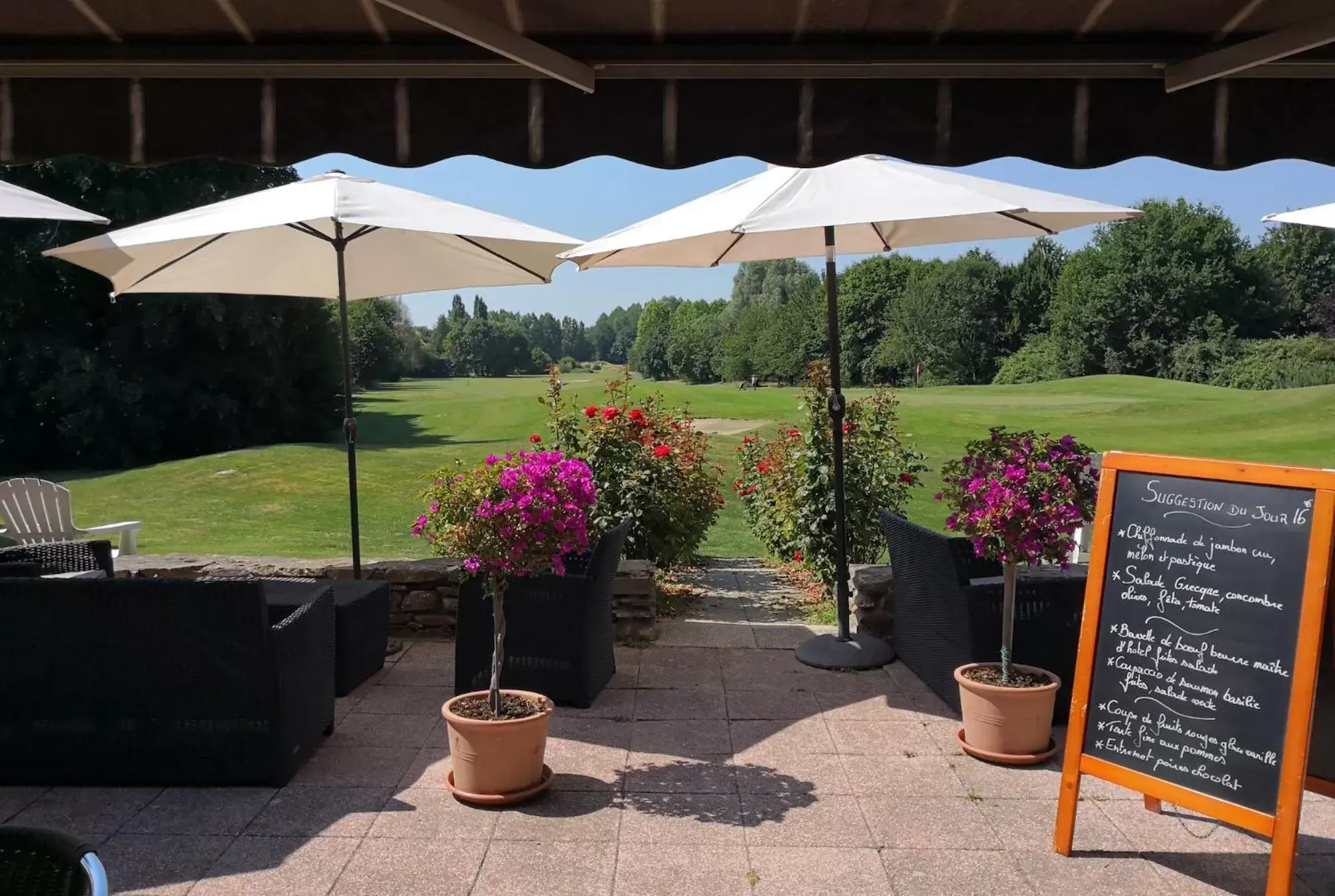Patio in Anjou Golf and Country Club