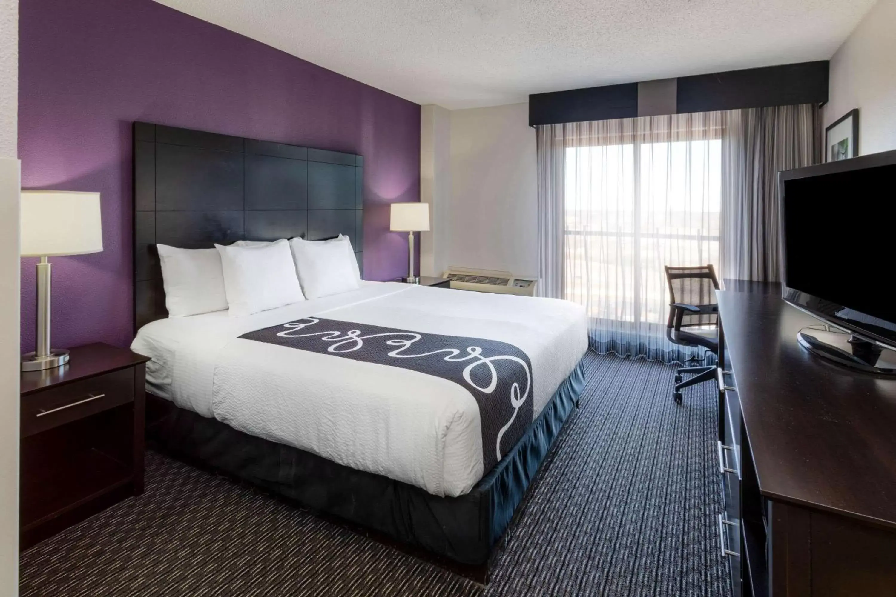 King Room in La Quinta by Wyndham Minneapolis Bloomington W - FREE AIRPORT SHUTTLE King Room in La Quinta by Wyndham Minneapolis Bloomington W - FREE AIRPORT SHUTTLE