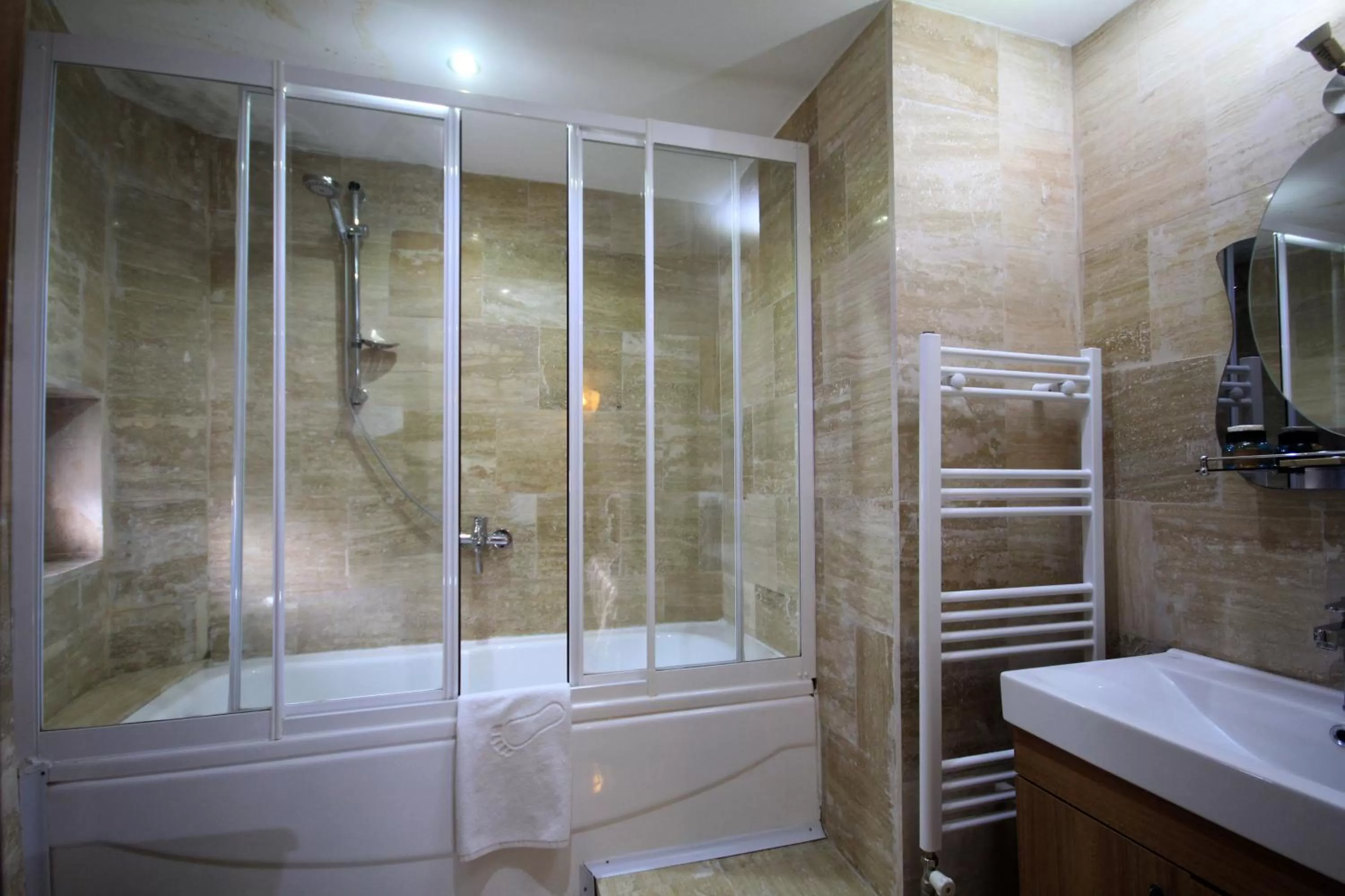 Bathroom in Diamond of Cappadocia