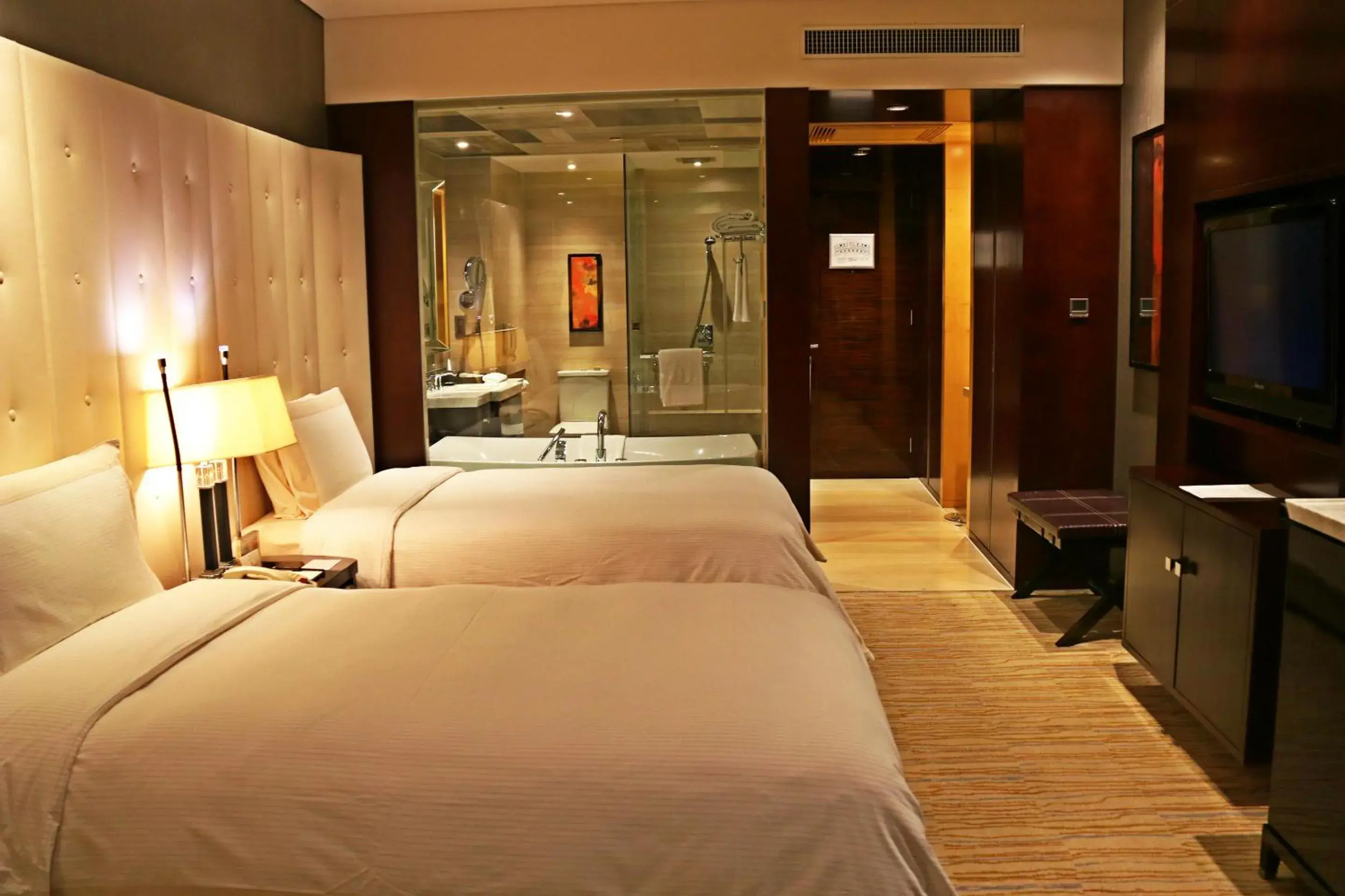 Bed in Royal International Hotel