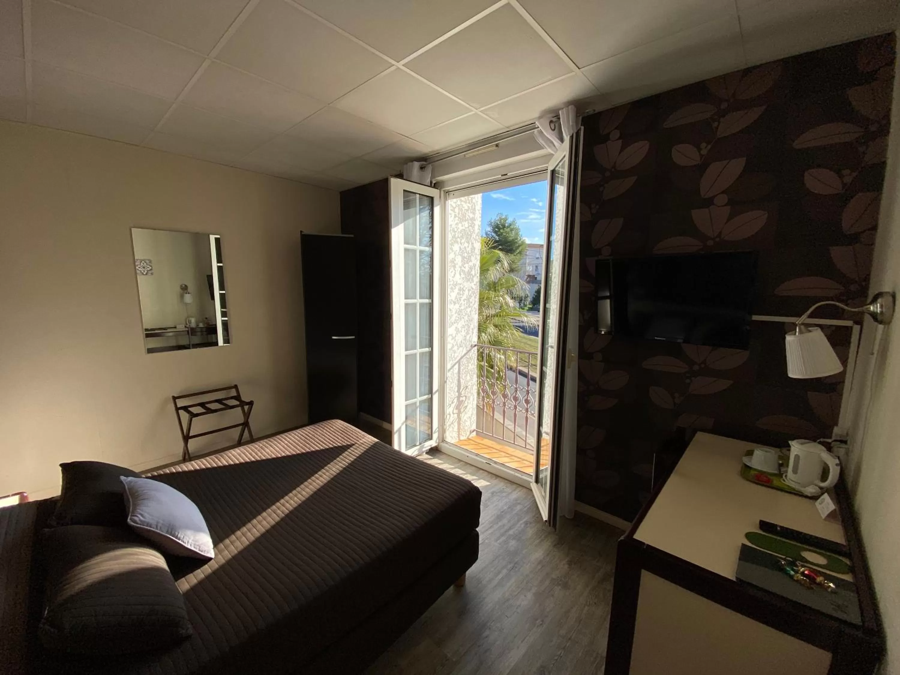 Photo of the whole room in Hotel Abelia