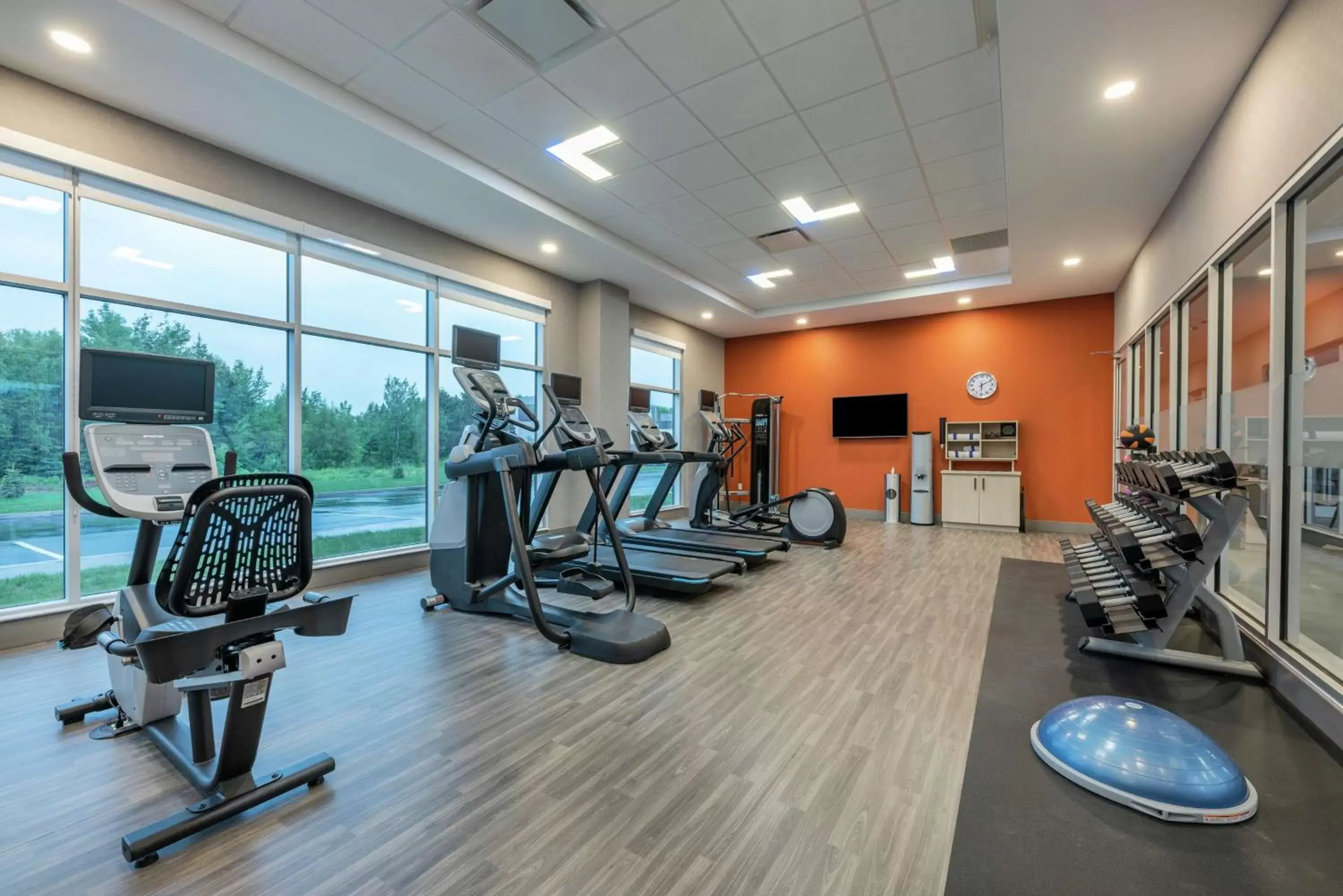 Fitness centre/facilities, Fitness Center/Facilities in Hampton Inn & Suites Charlottetown