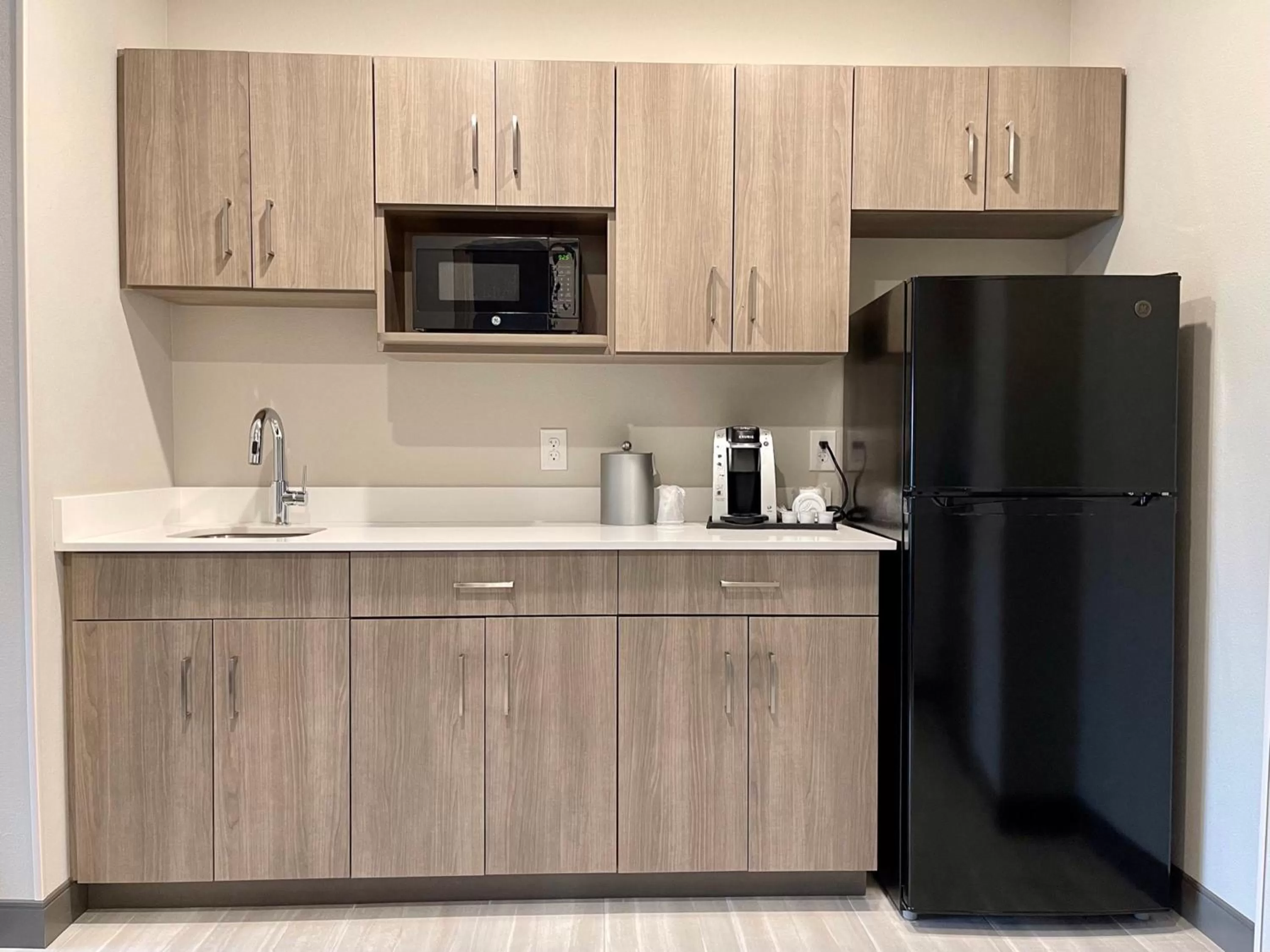 Photo of the whole room in Holiday Inn Express & Suites - Ft. Smith - Airport by IHG