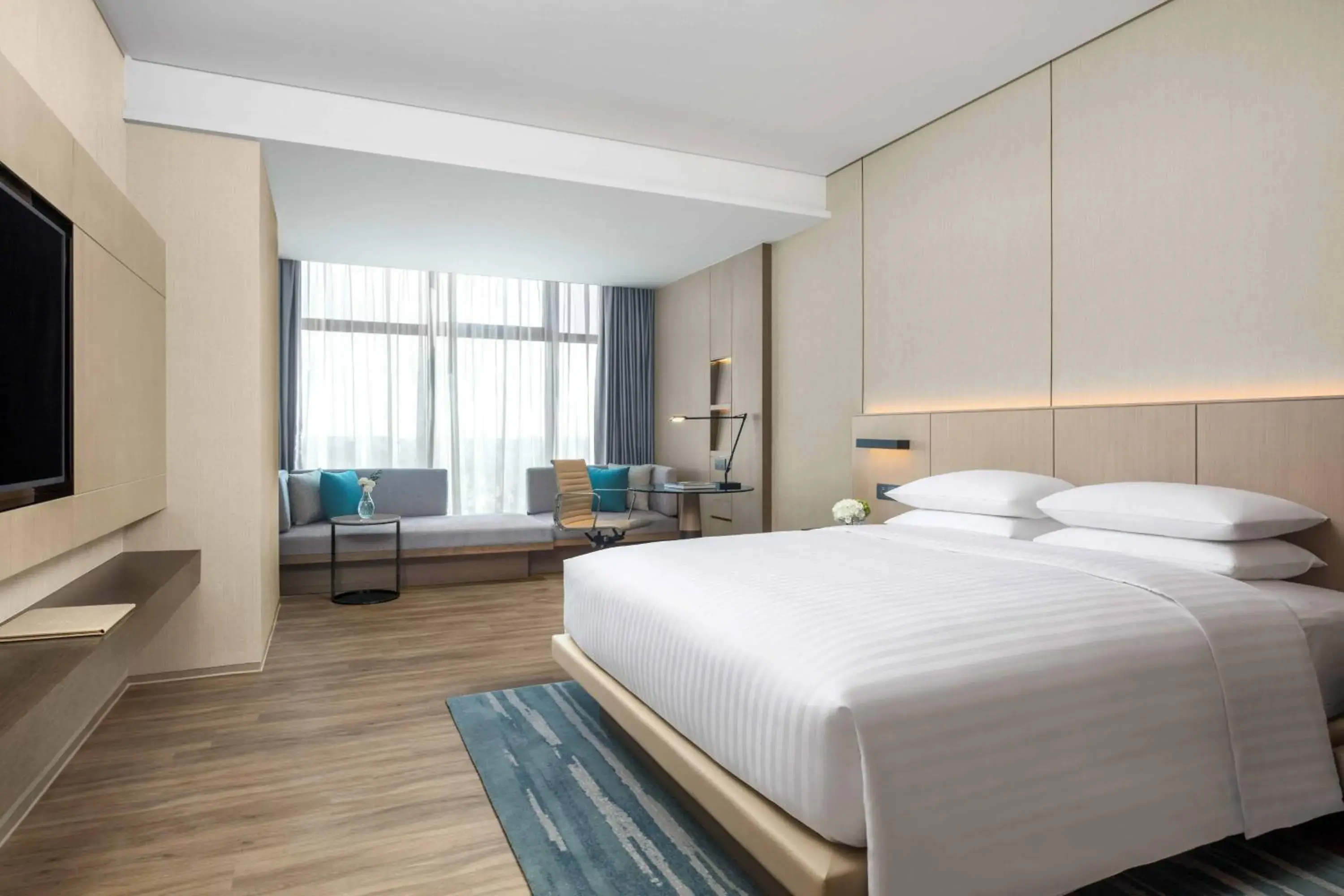 Bedroom, Bed in Courtyard by Marriott Shenzhen Bao'an