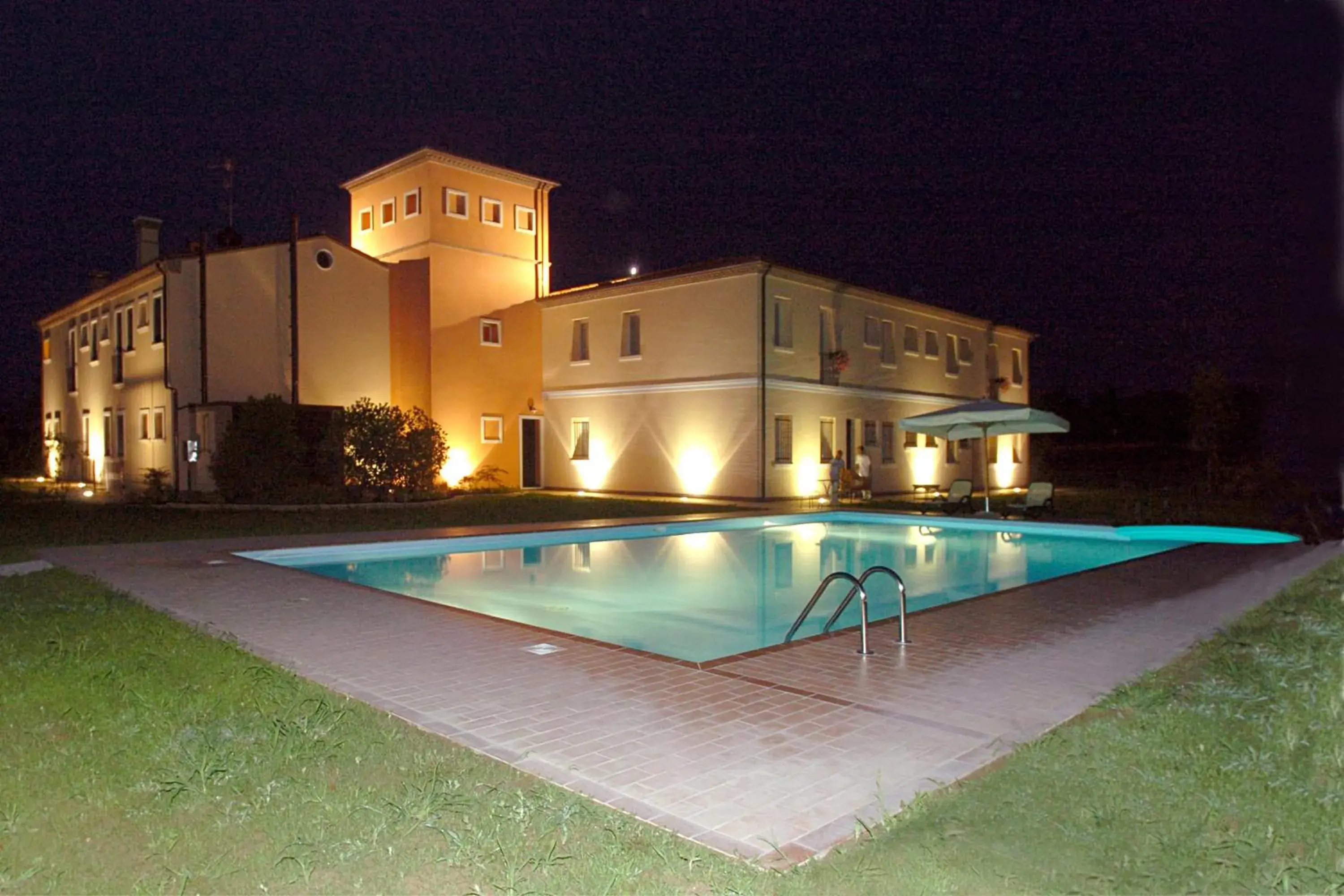 Night, Property Building in Cà Rocca Relais