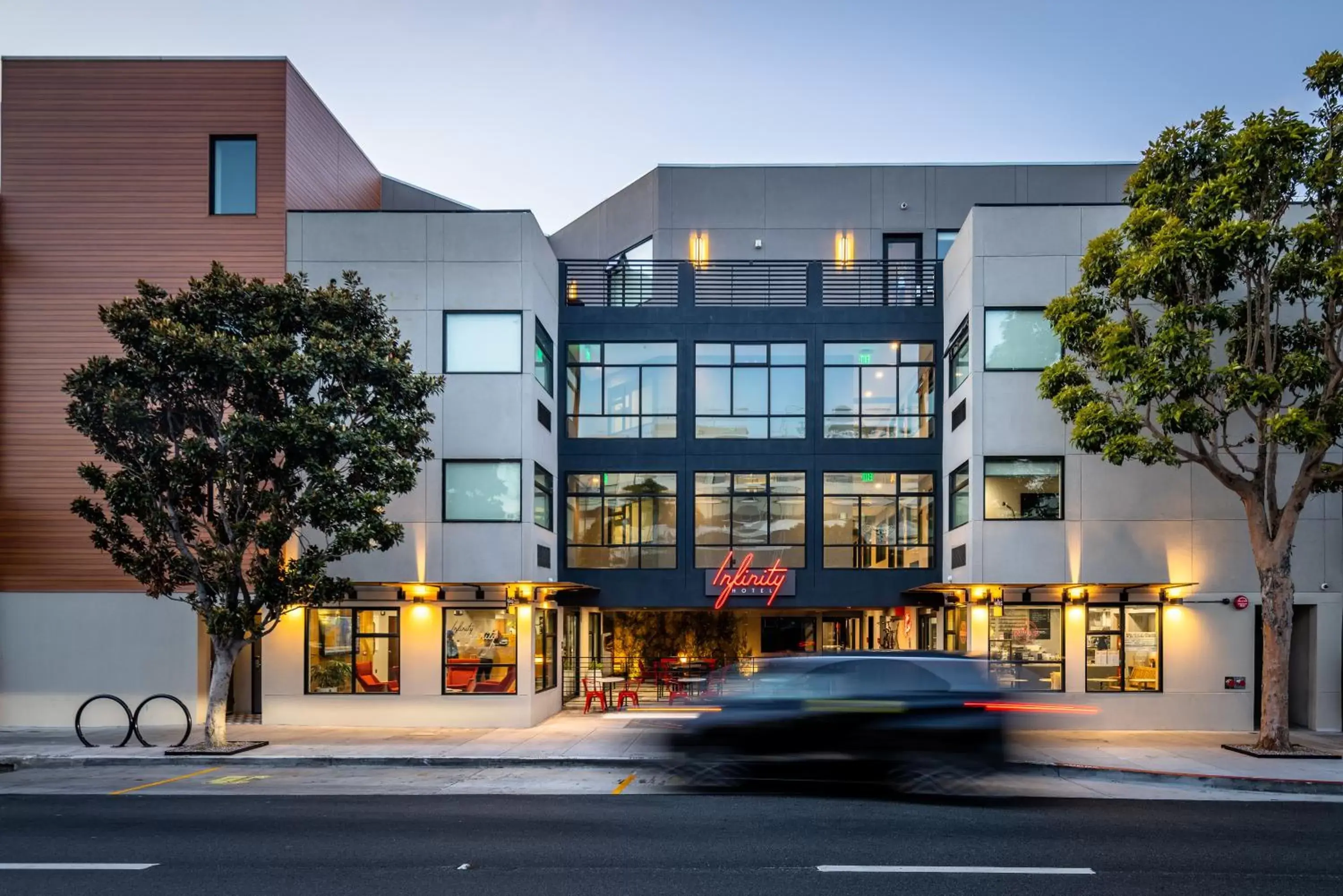 Facade/entrance, Property Building in Infinity Hotel SF, Ascend Hotel Collection