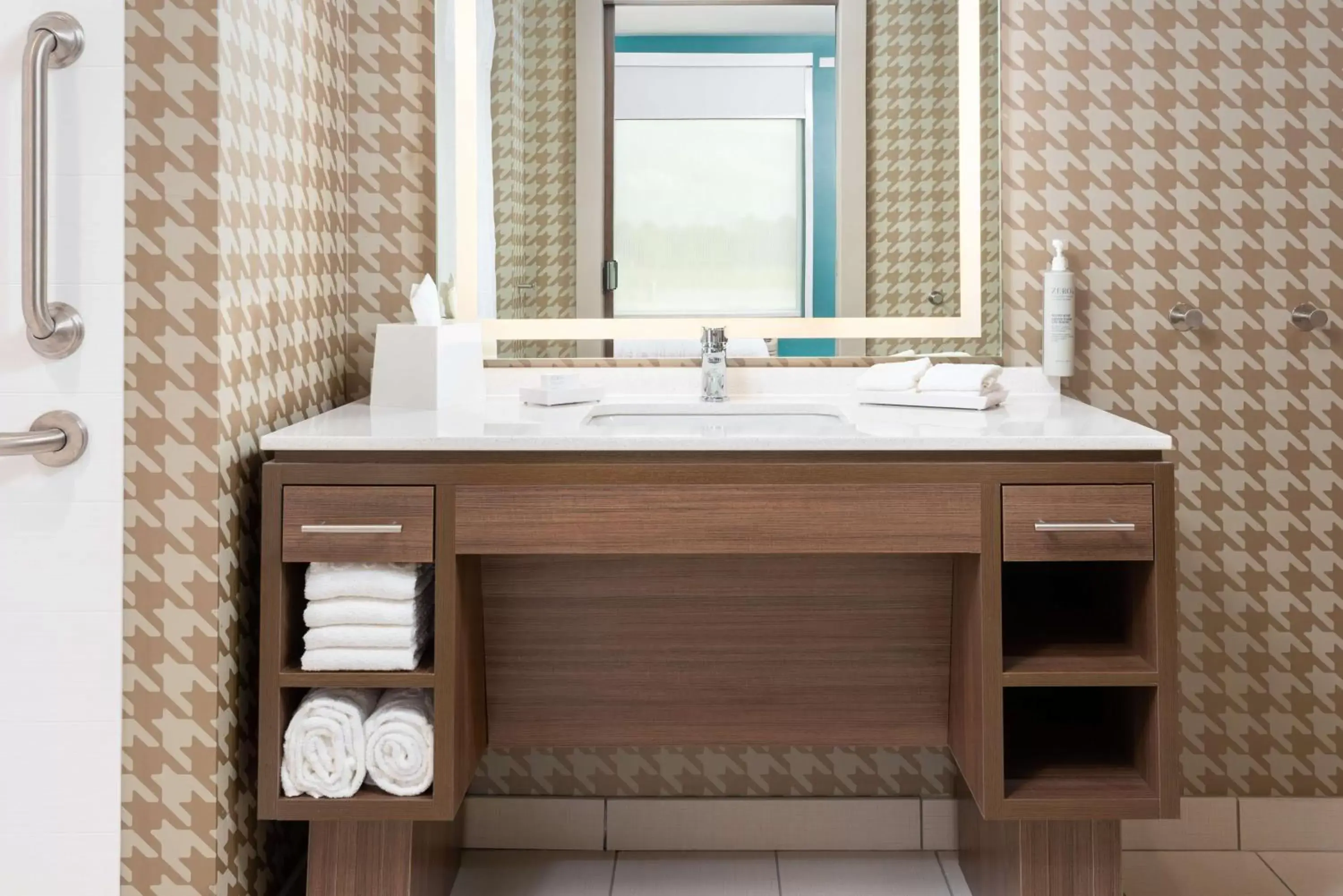 Bathroom in Home2 Suites By Hilton Wildwood The Villages