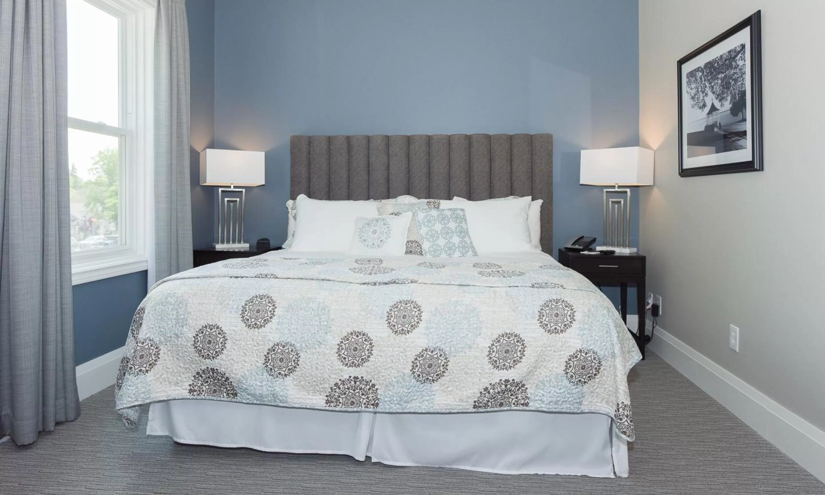 Bed in 124 on Queen Hotel & Spa