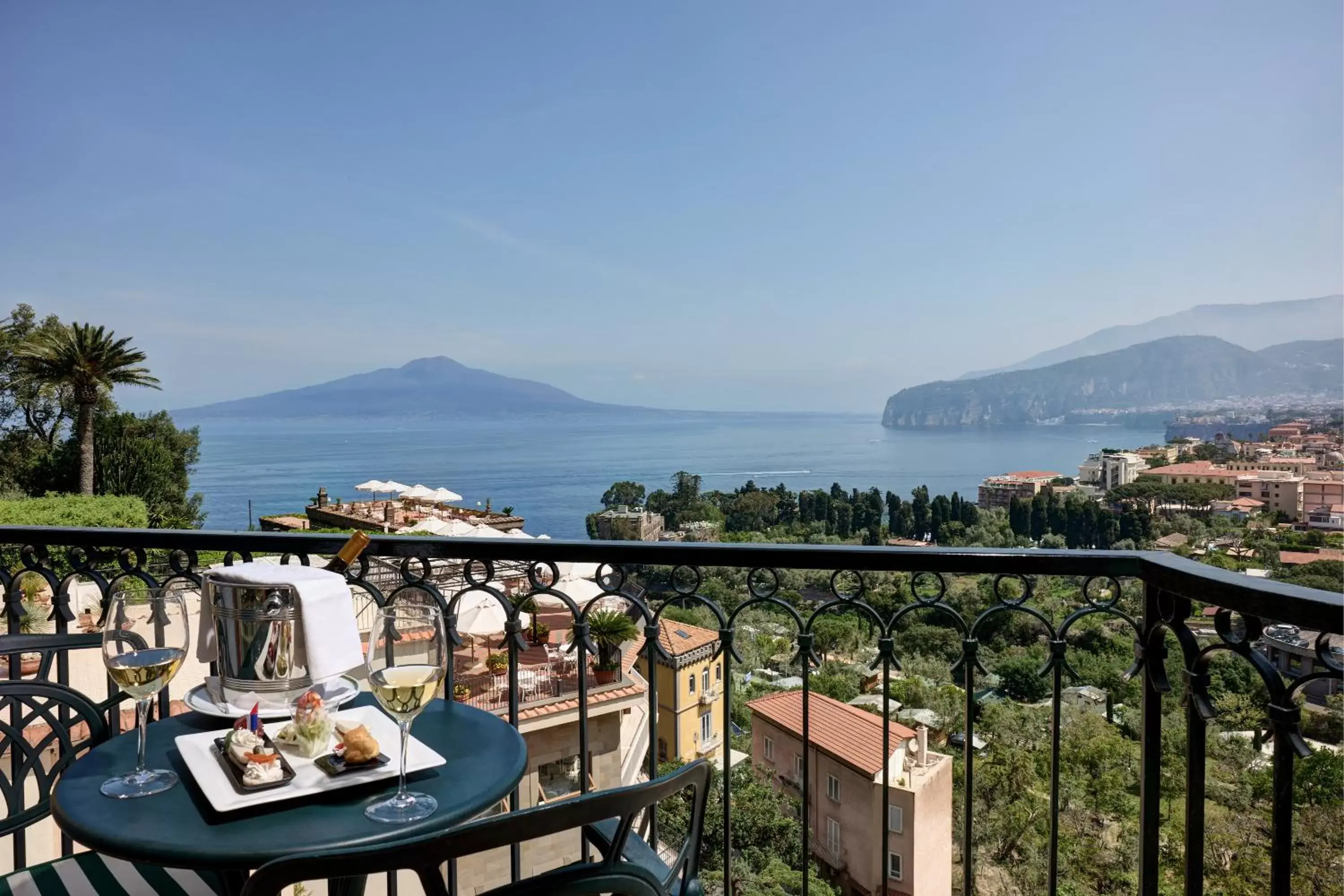 Balcony/Terrace in Grand Hotel Capodimonte