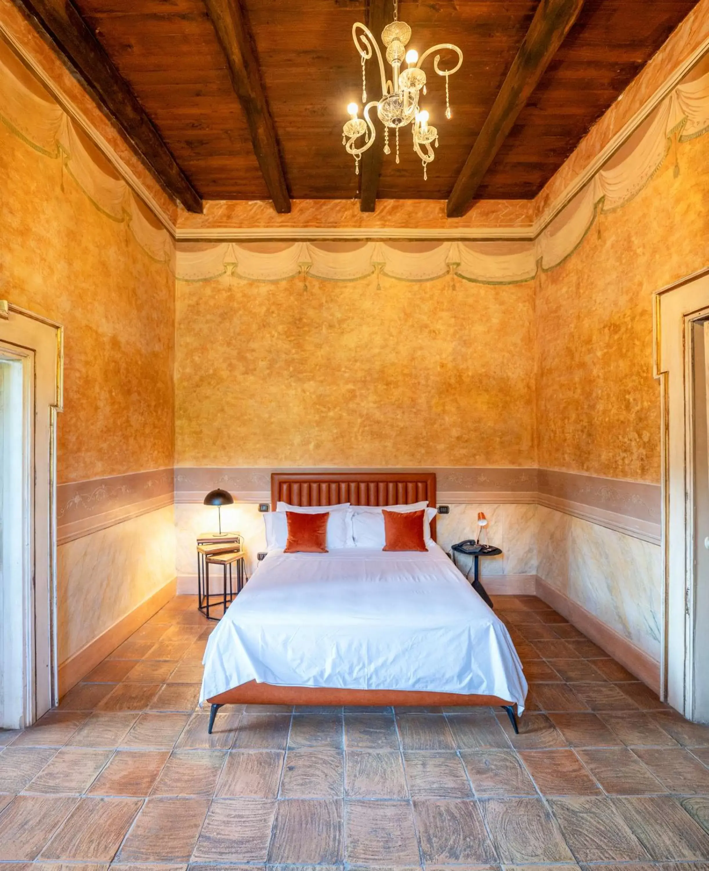 Bedroom, Bed in Castello di Limatola