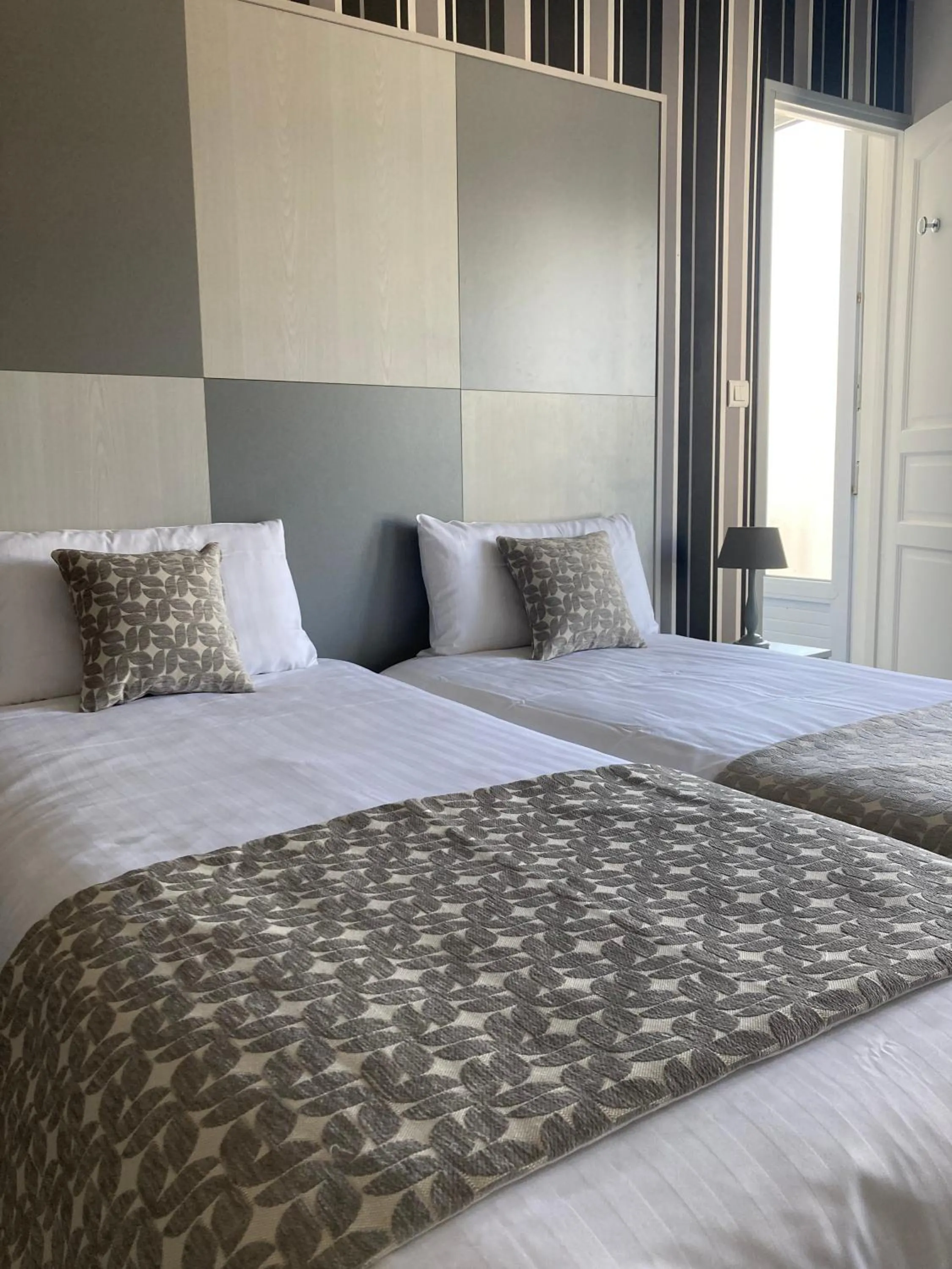 Bed in Hotel Mona Lisa