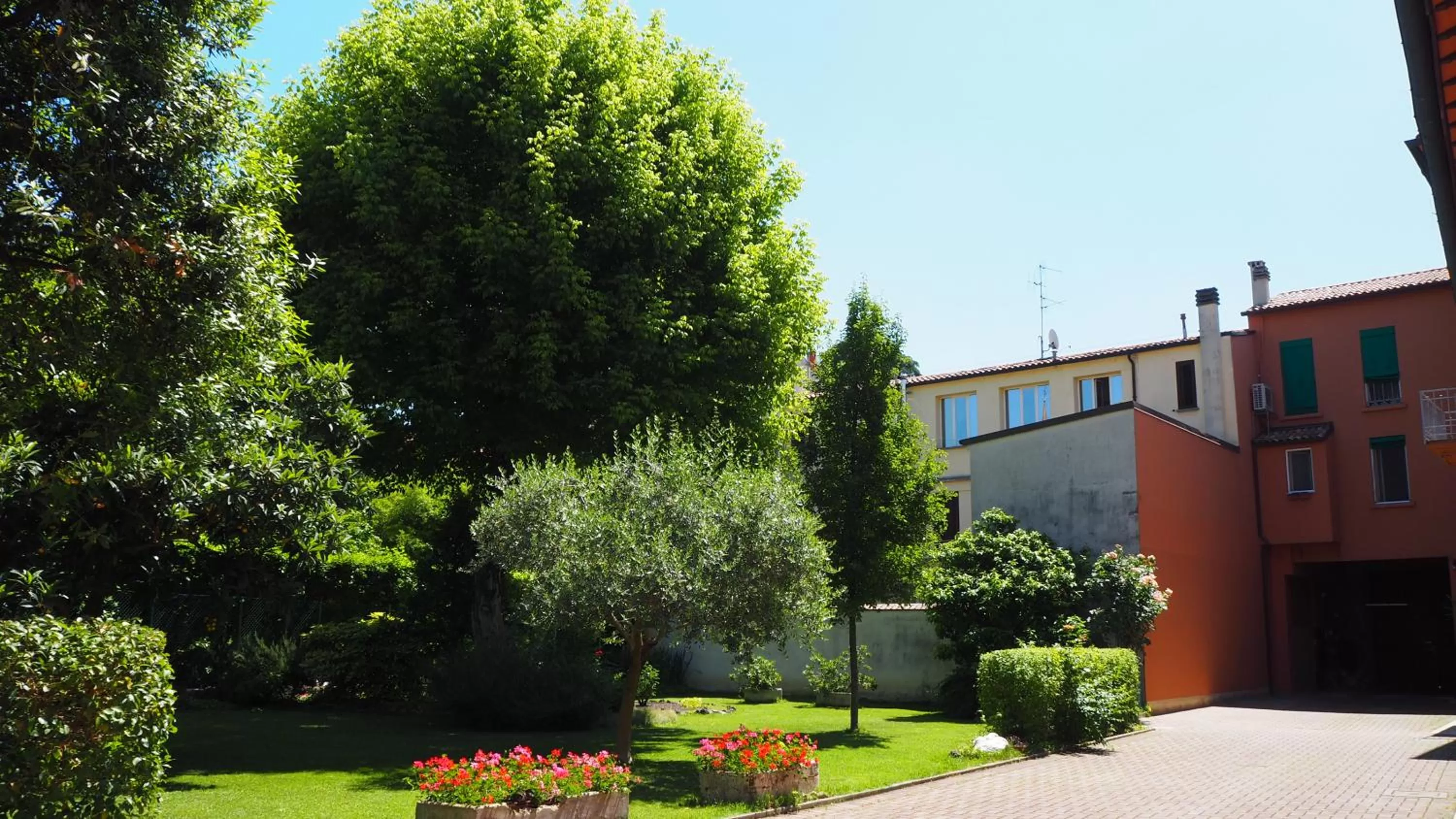 Spring in R&B Giardino 34