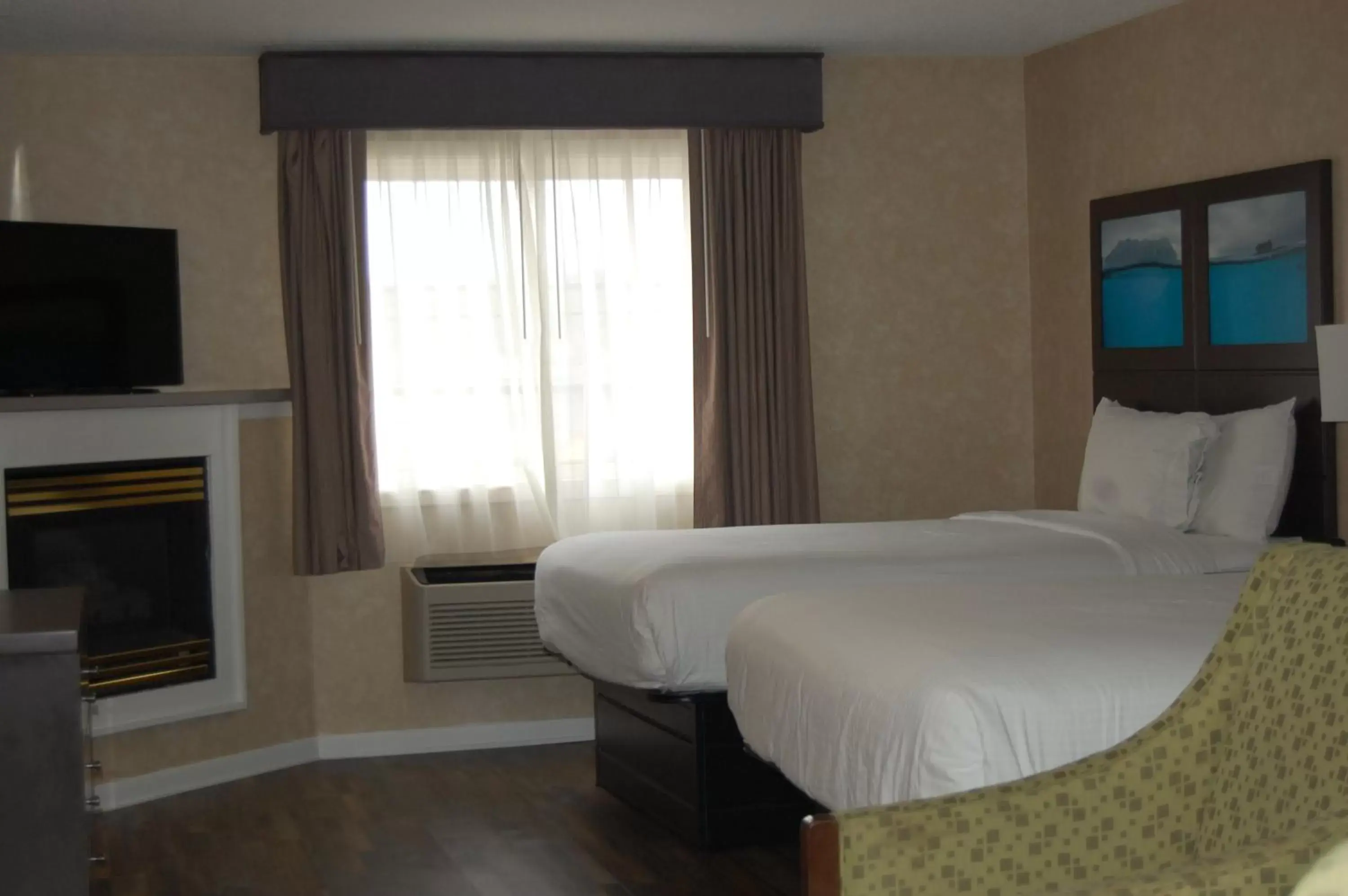 Photo of the whole room, Bed in Vacation Lodge