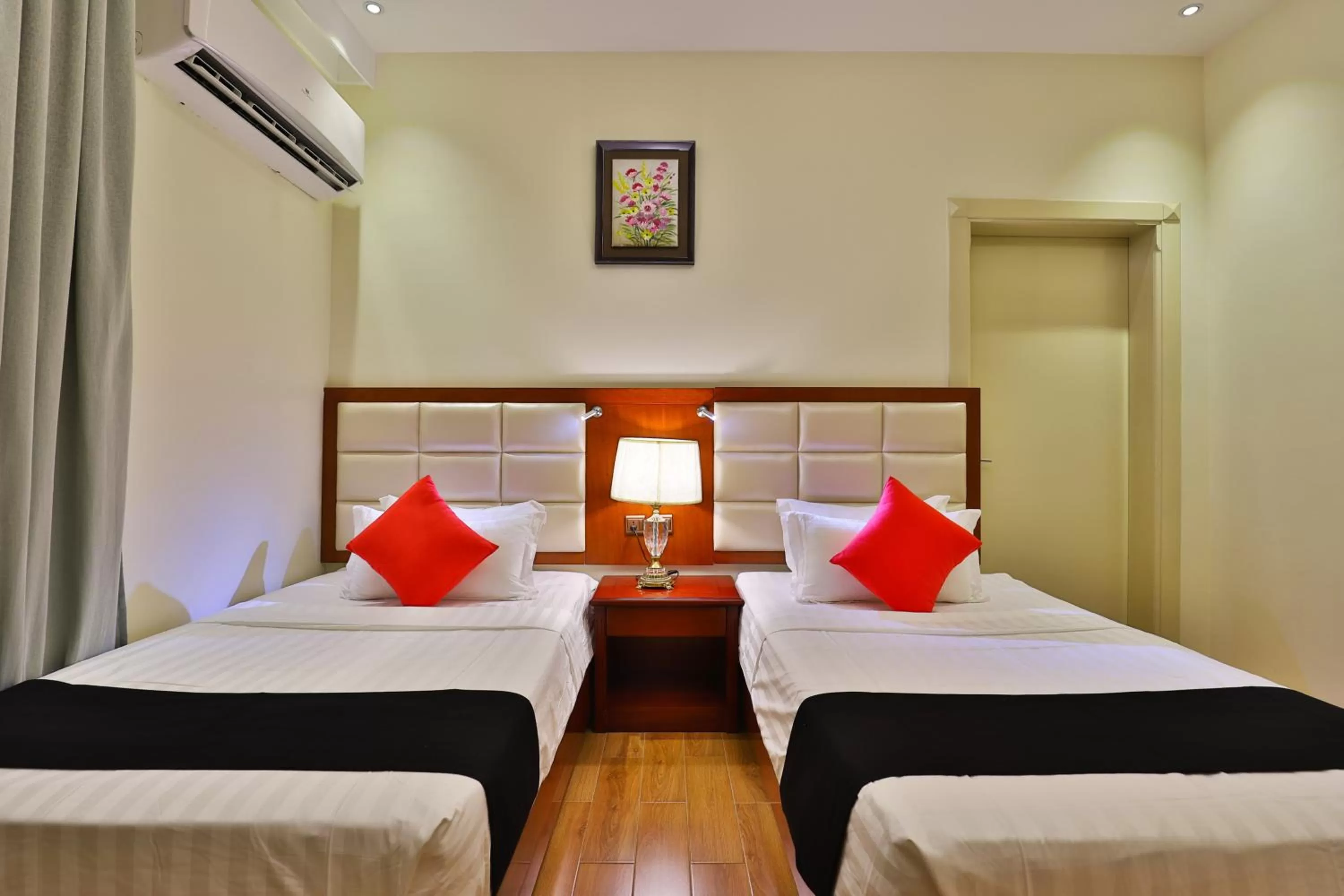 Bedroom, Bed in Dreams Houses Serviced Apartments