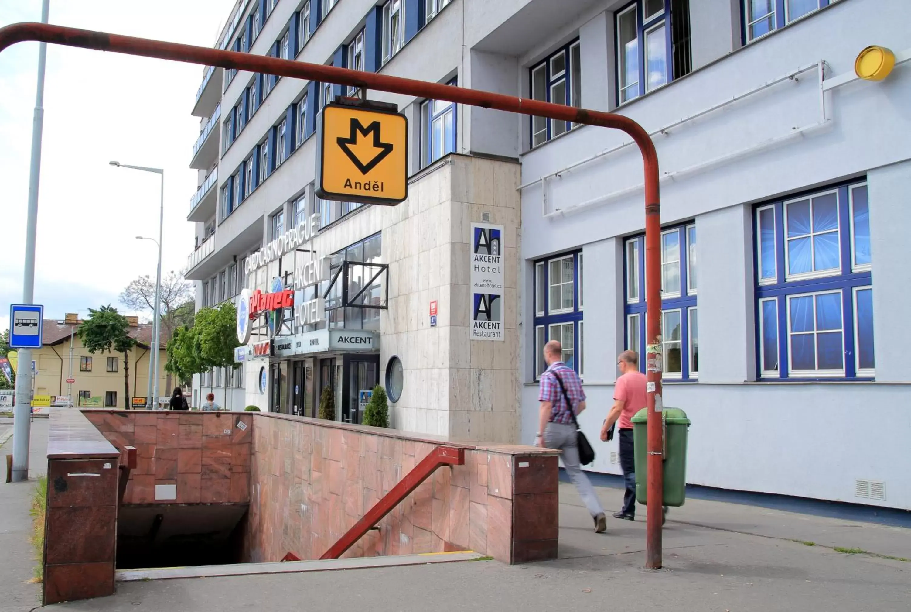 Facade/entrance in Akcent hotel Facade/entrance in Akcent hotel