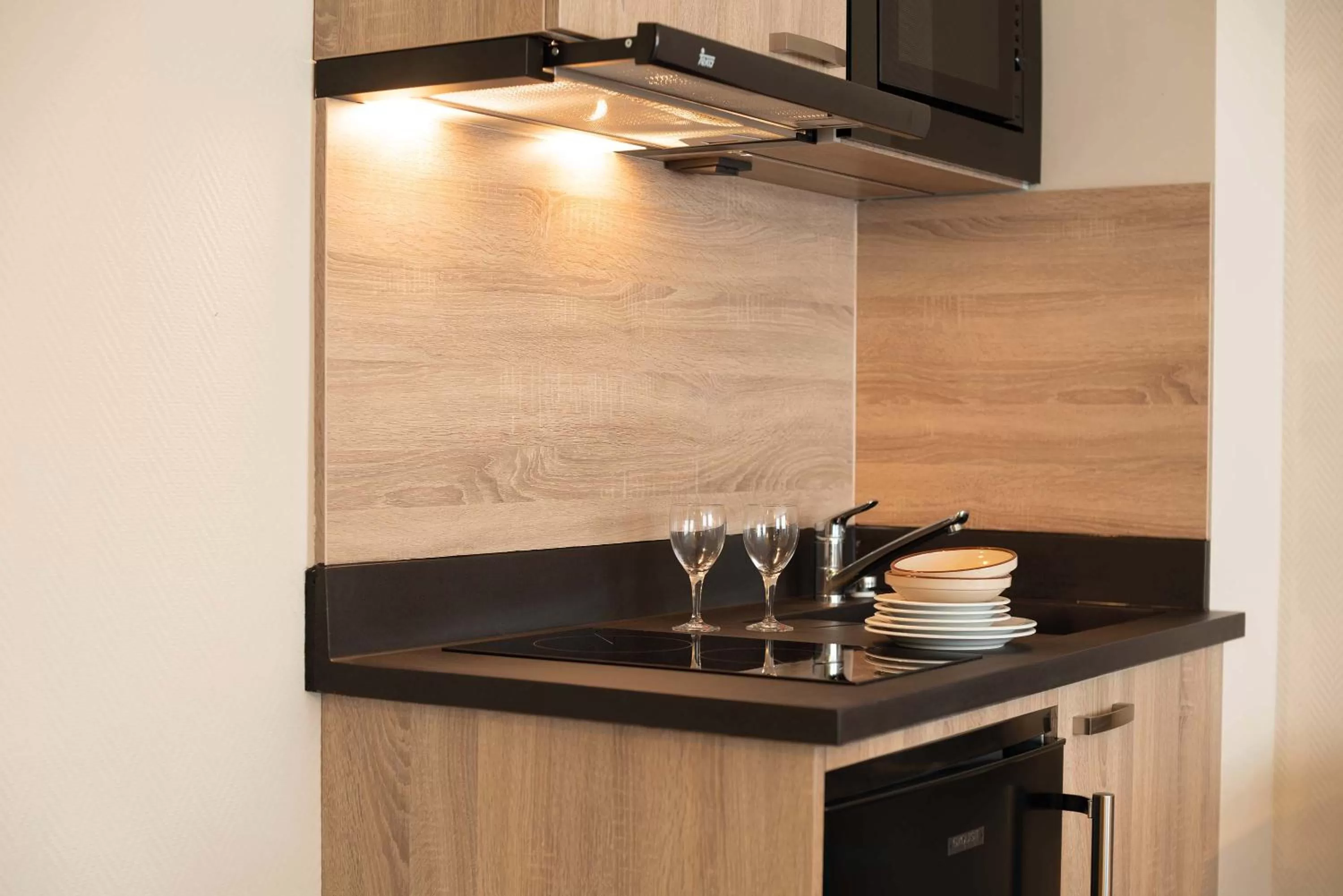 Kitchen or kitchenette in Seminaris Hotel Bad Honnef