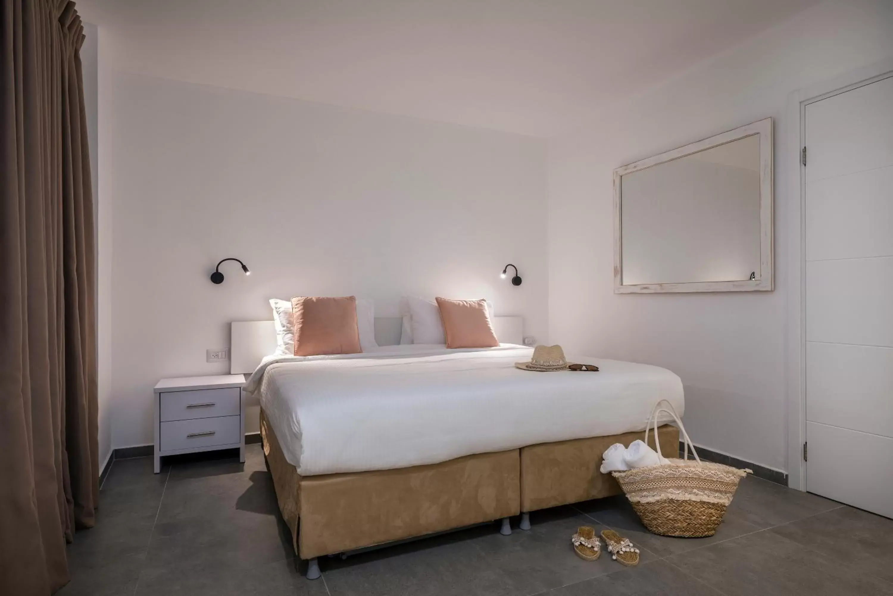 Bed in Sahara Hotel Eilat Bed in Sahara Hotel Eilat