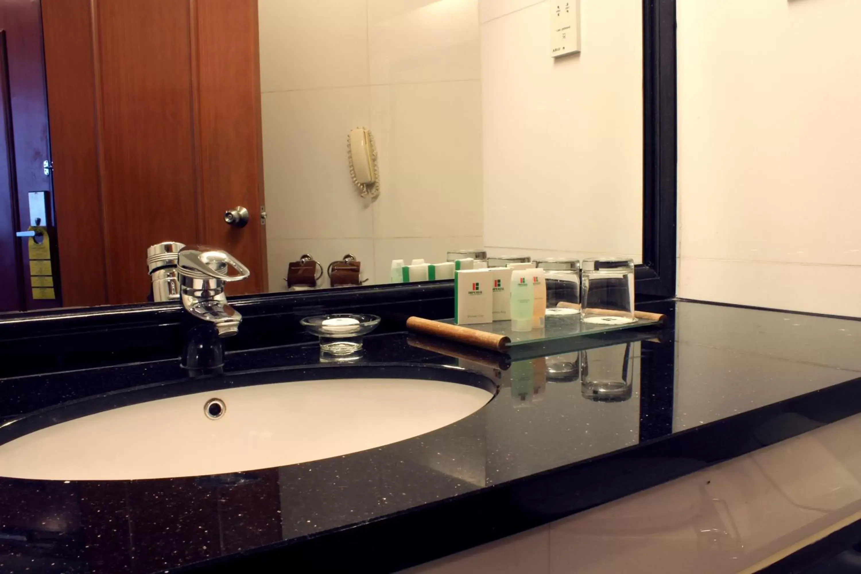 Bathroom in Imperial Hotel