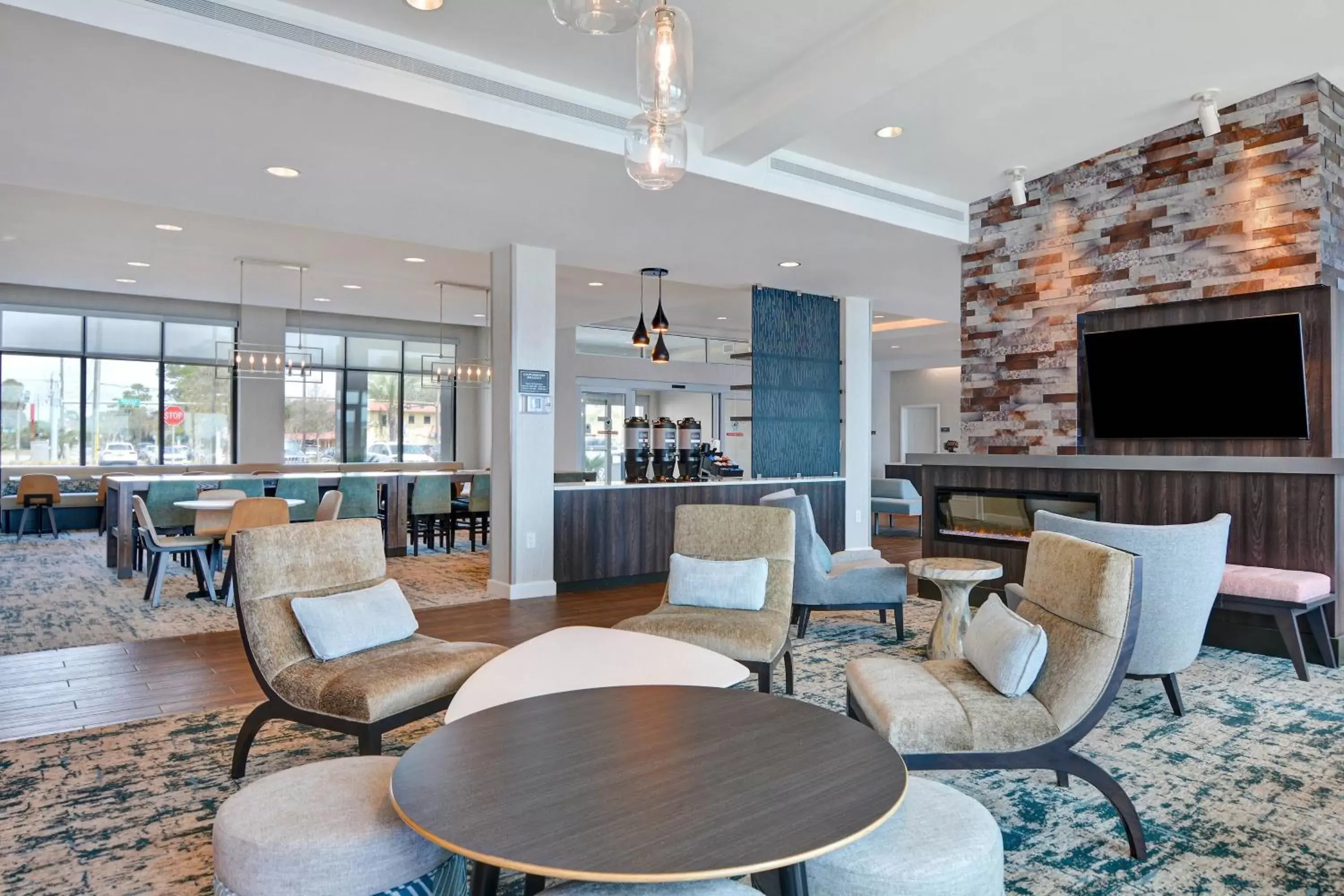 Lobby or reception, Lounge/Bar in Residence Inn by Marriott Fort Walton Beach