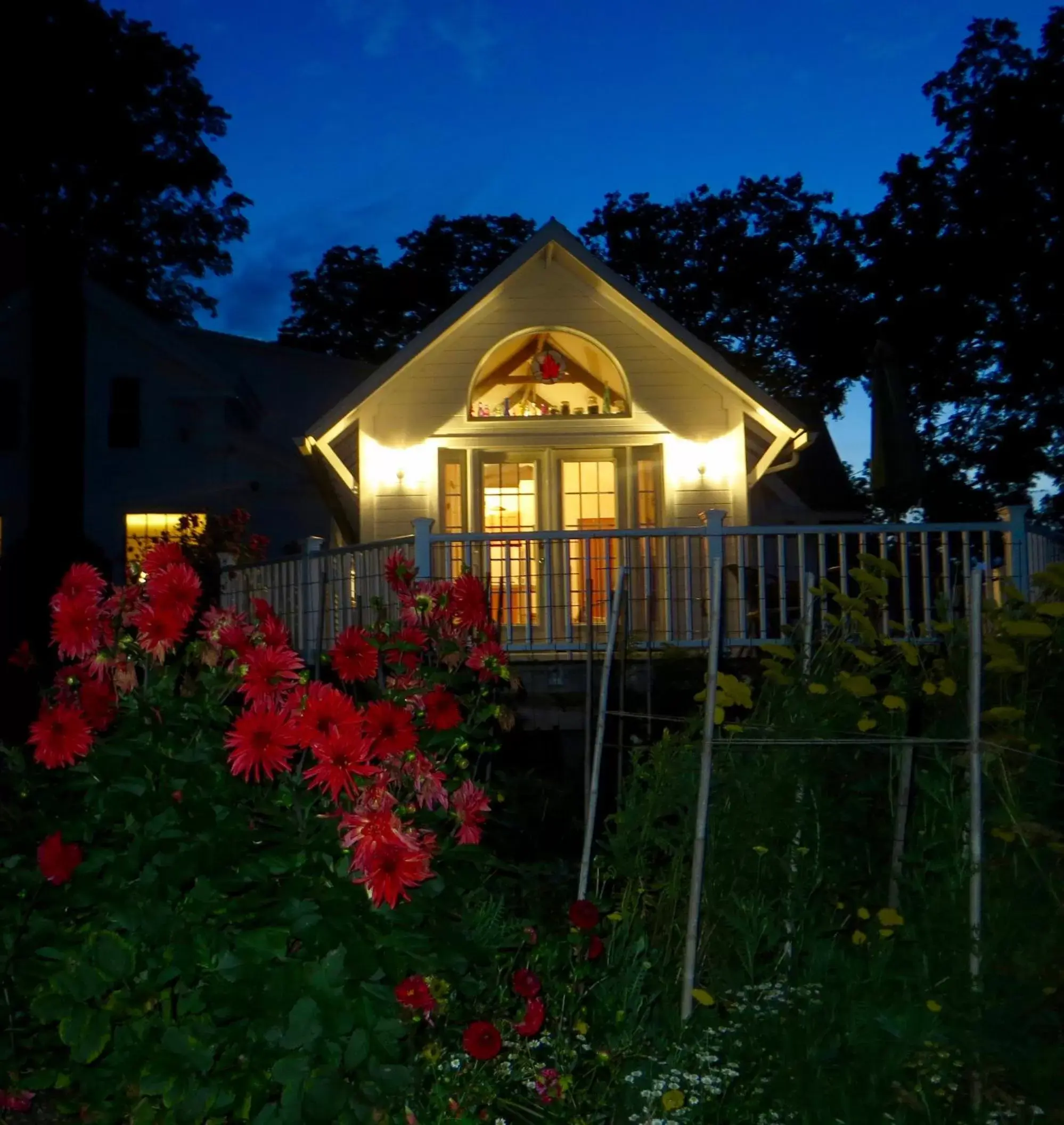 Property Building in Enfield Manor Bed&Breakfast and Vacation Rental