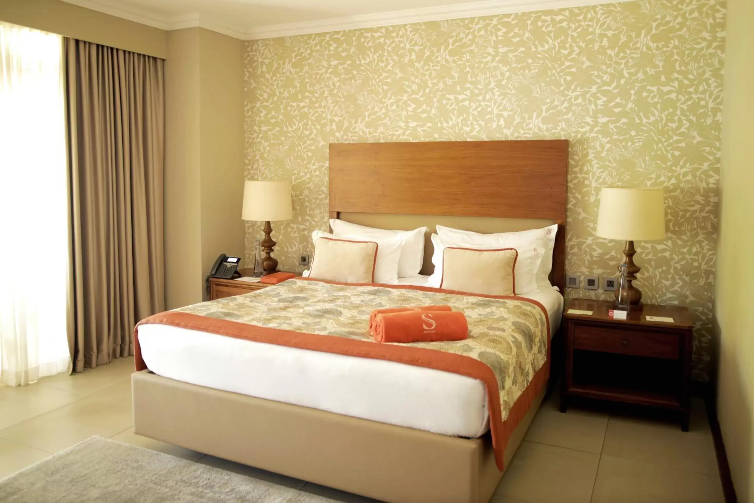 Bedroom, Bed in Sands Suites Resort & Spa