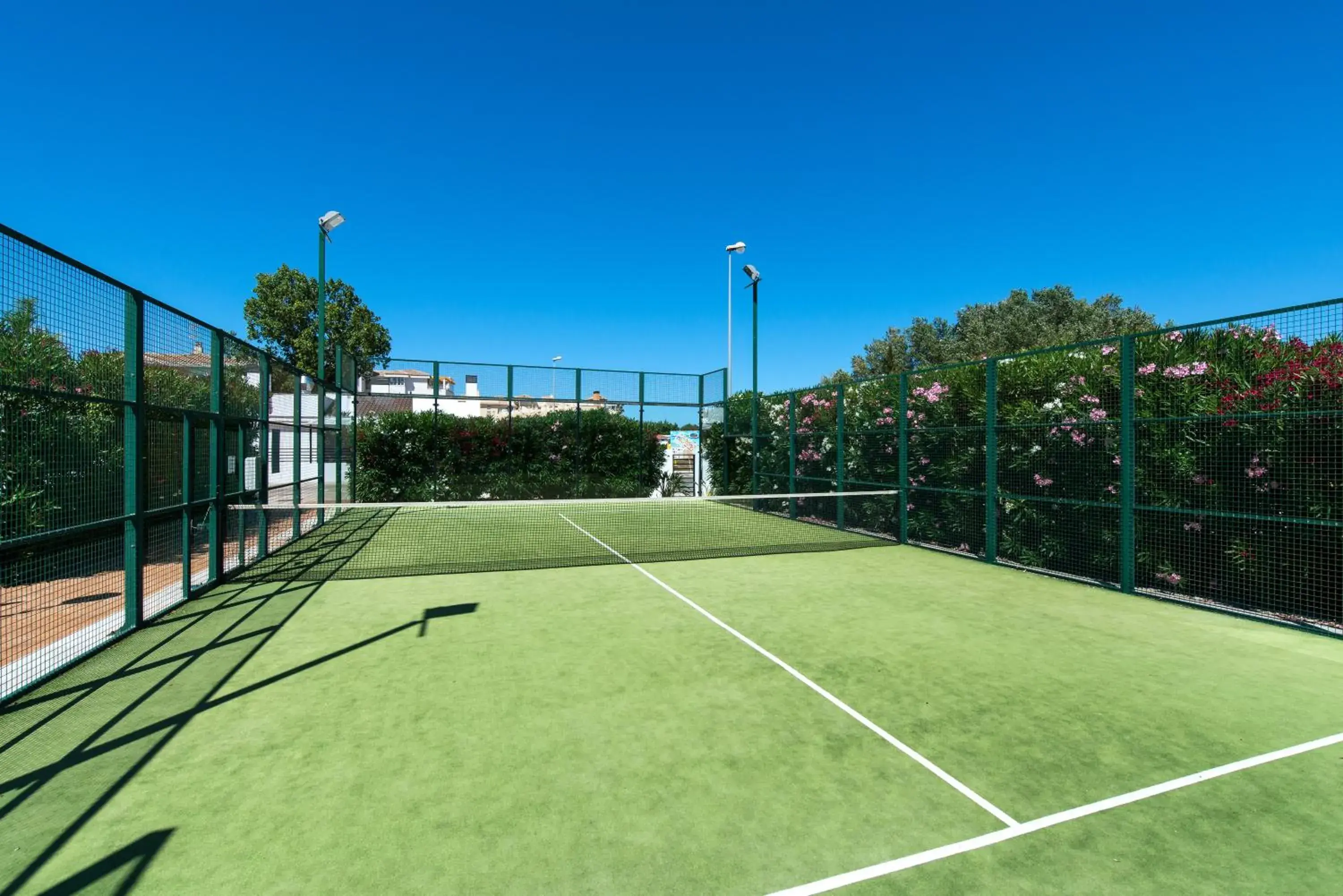 Tennis court, Tennis/Squash in Las Dunas