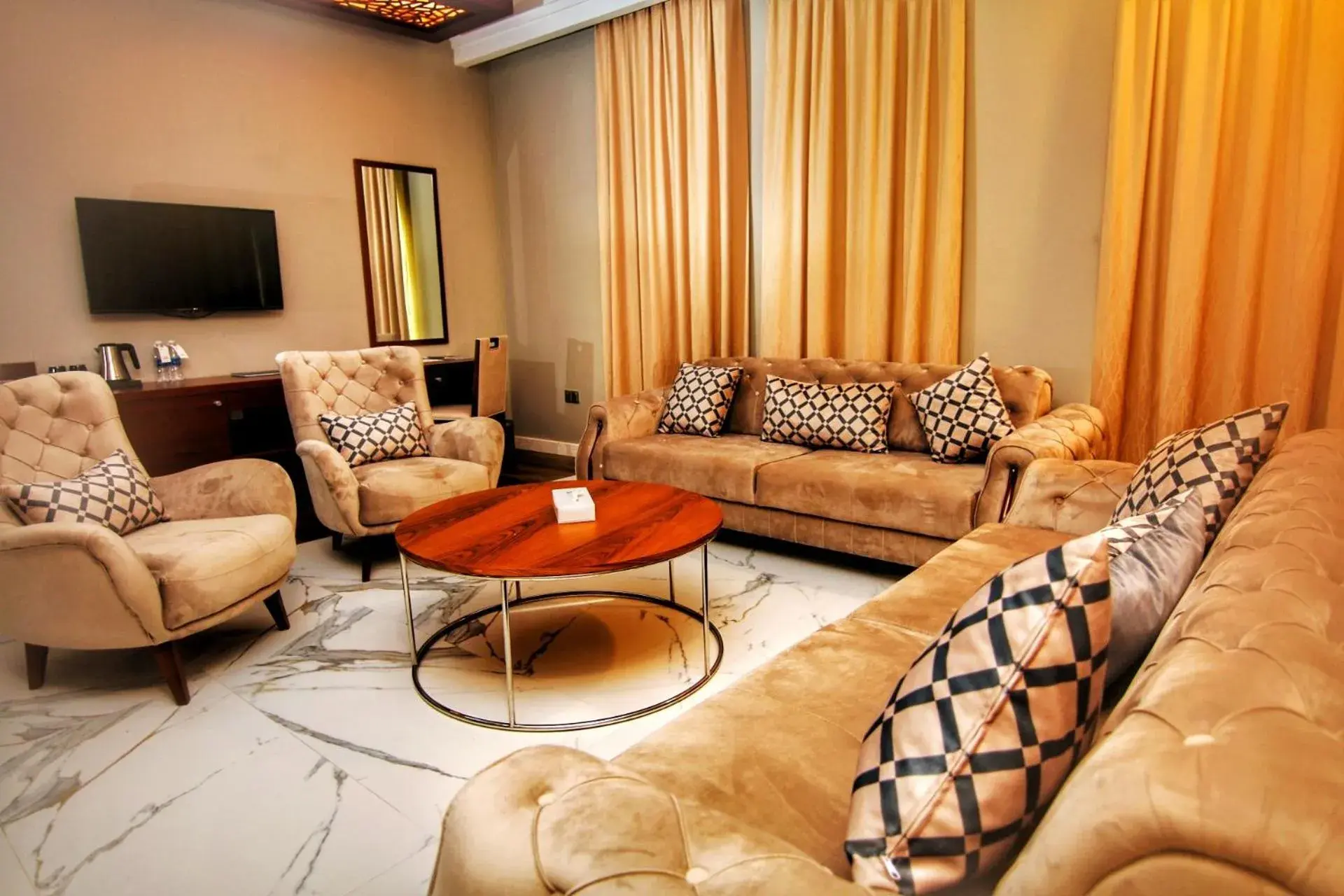 Living room, Seating Area in Muscat Gate Hotel