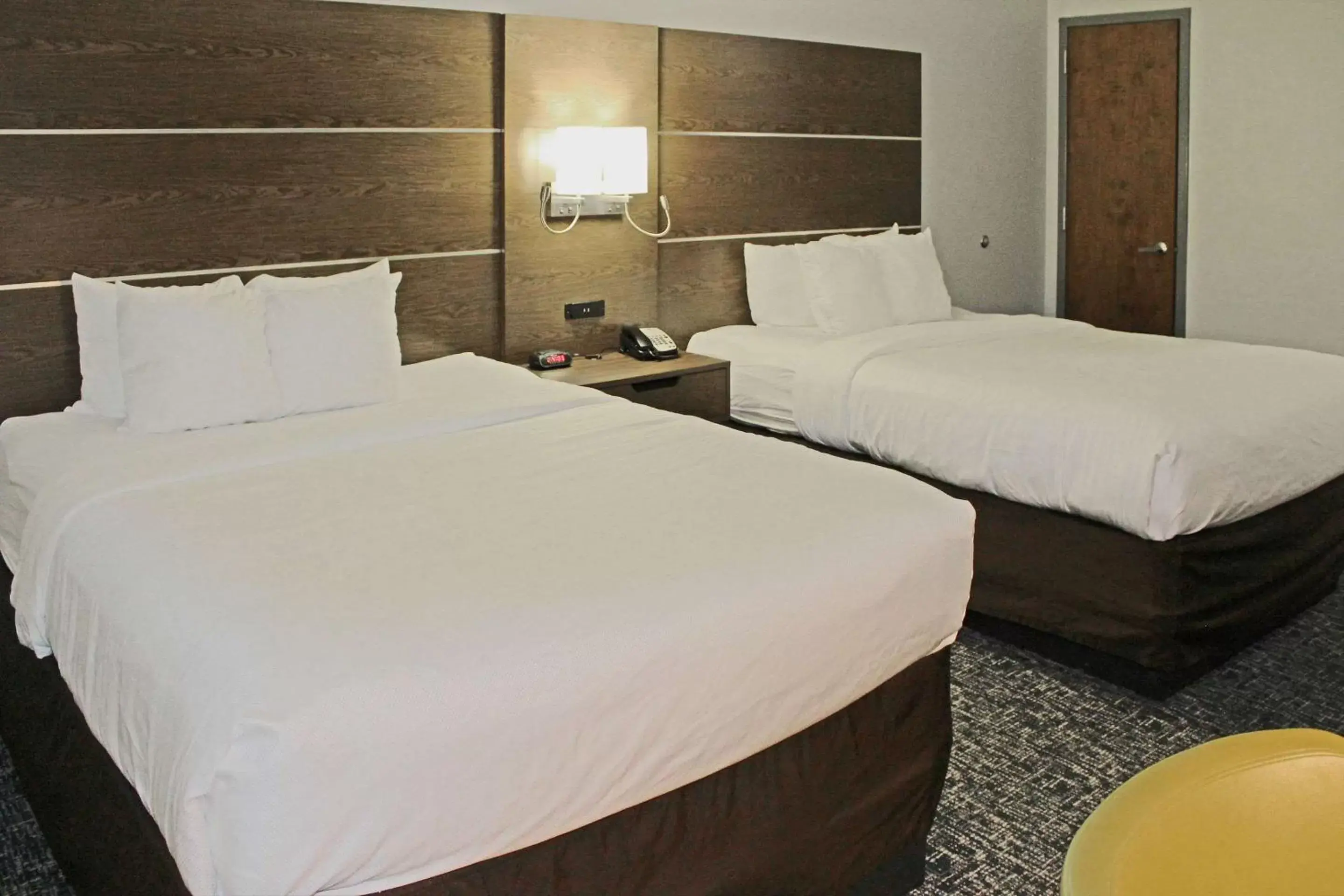 Bedroom, Bed in Comfort Inn and Suites Near Lake Guntersville