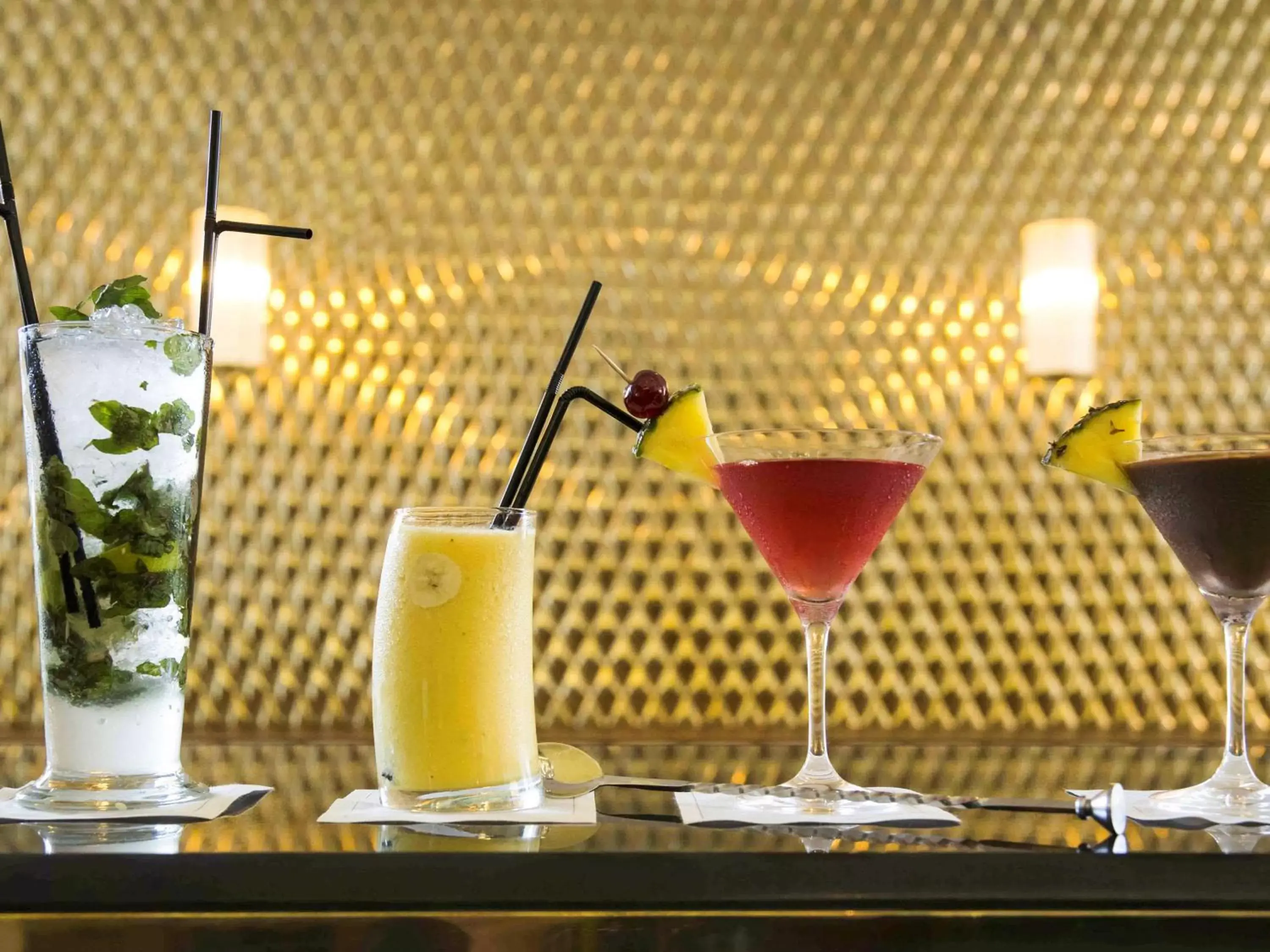 Lounge or bar, Drinks in Sofitel Abidjan Hotel Ivoire