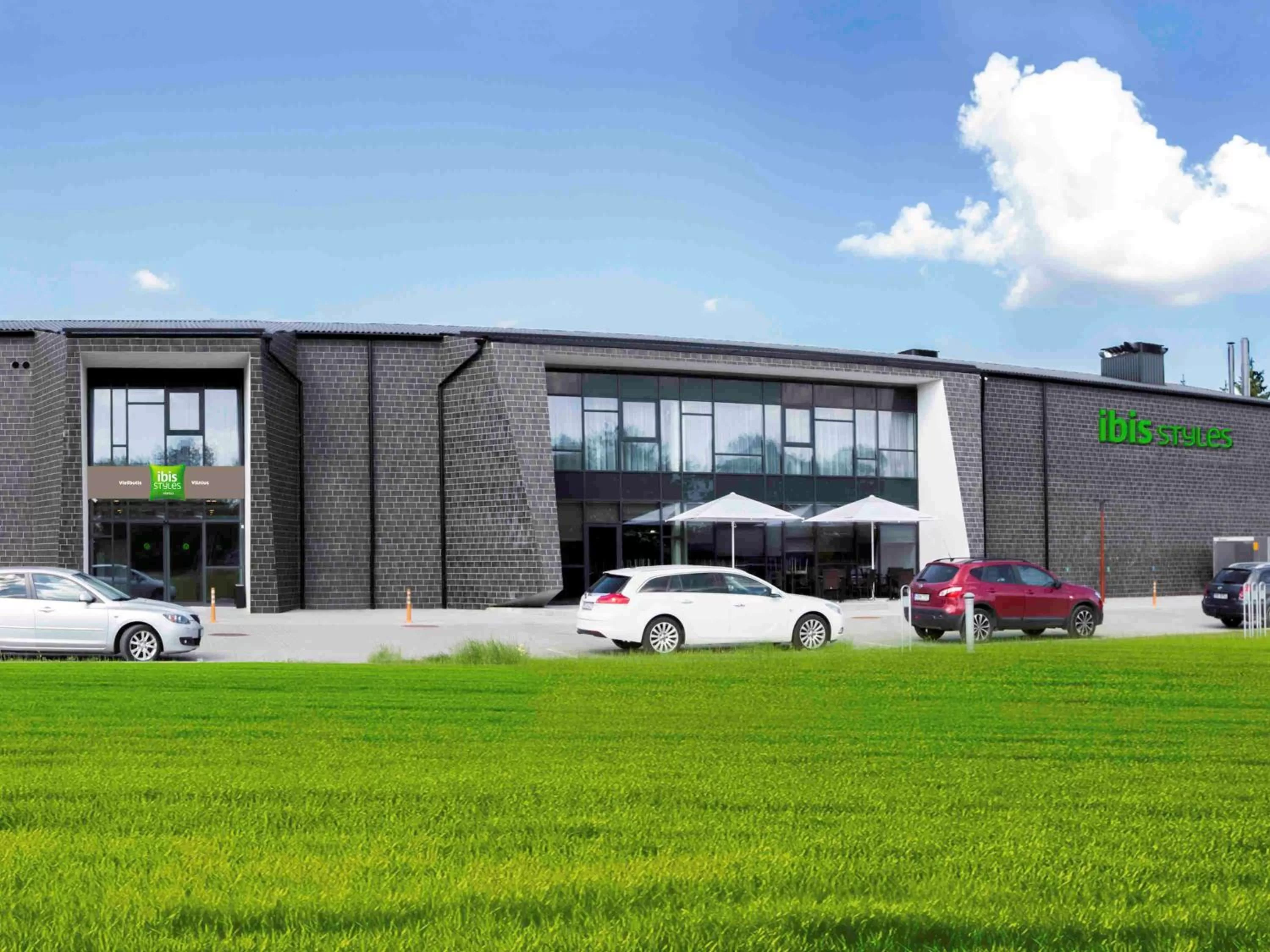 Photo of the whole room, Property Building in Ibis Styles Vilnius