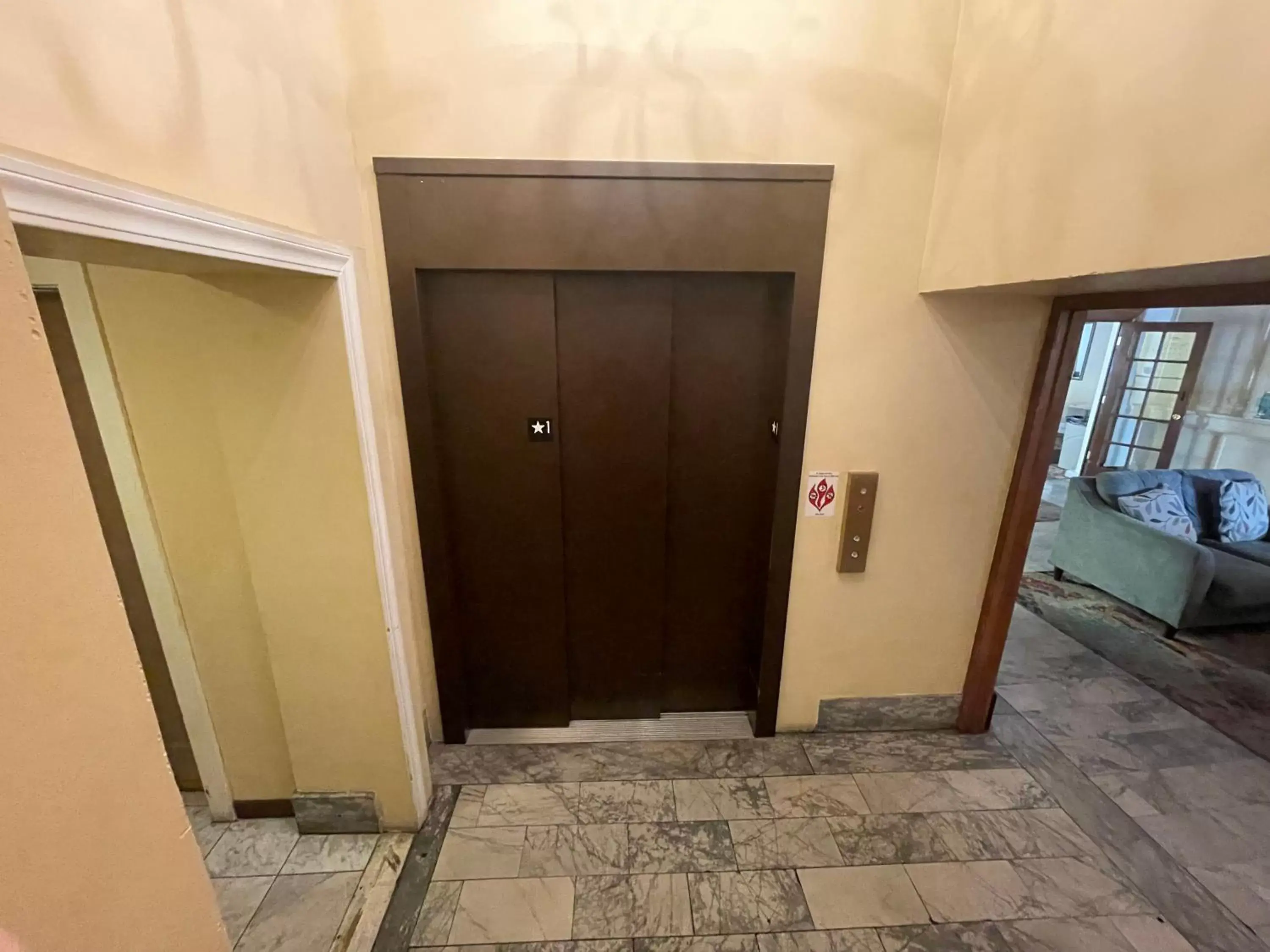 elevator in Historic Sonora Inn