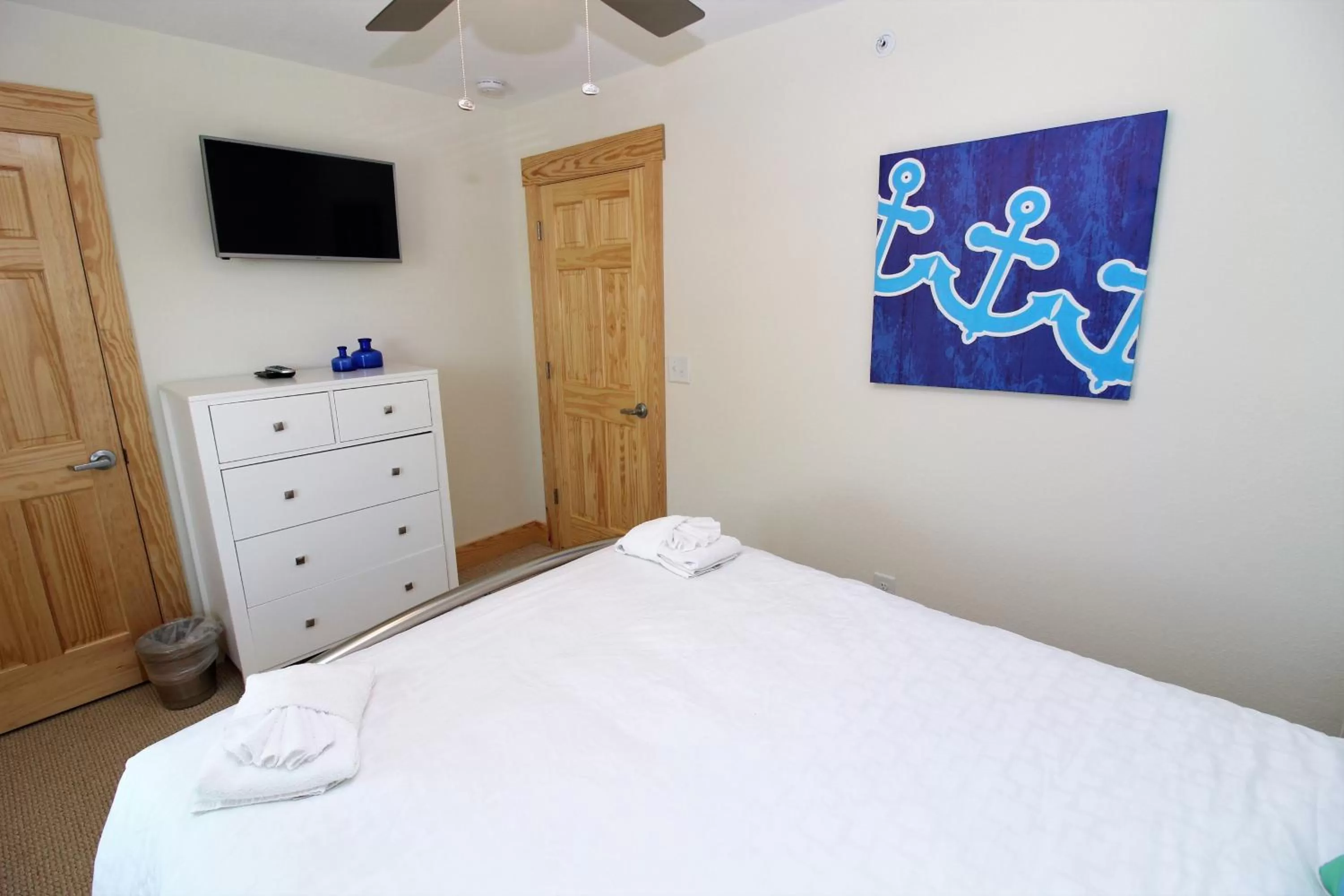 Bedroom, Bed in Whalebone Ocean Cottages by KEES Vacations