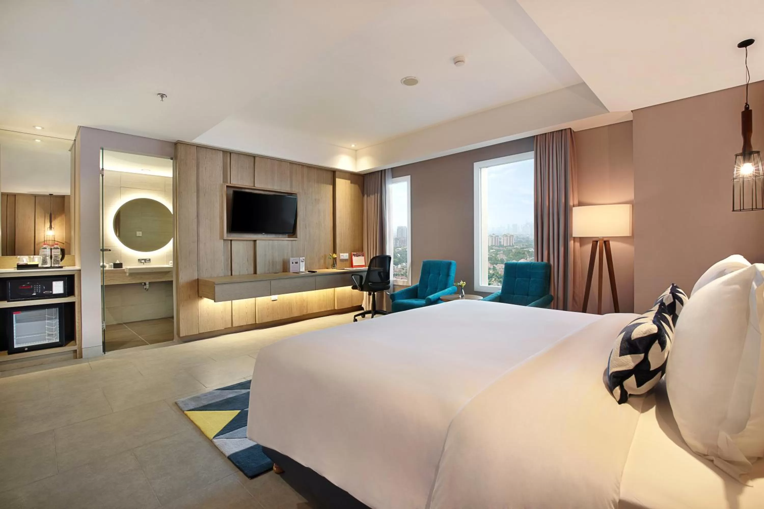 Staff, Bed in Swiss-Belinn Simatupang