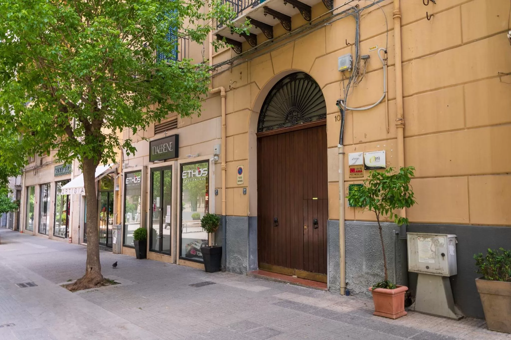 Facade/entrance in Belmonte102 Esclusive Suites