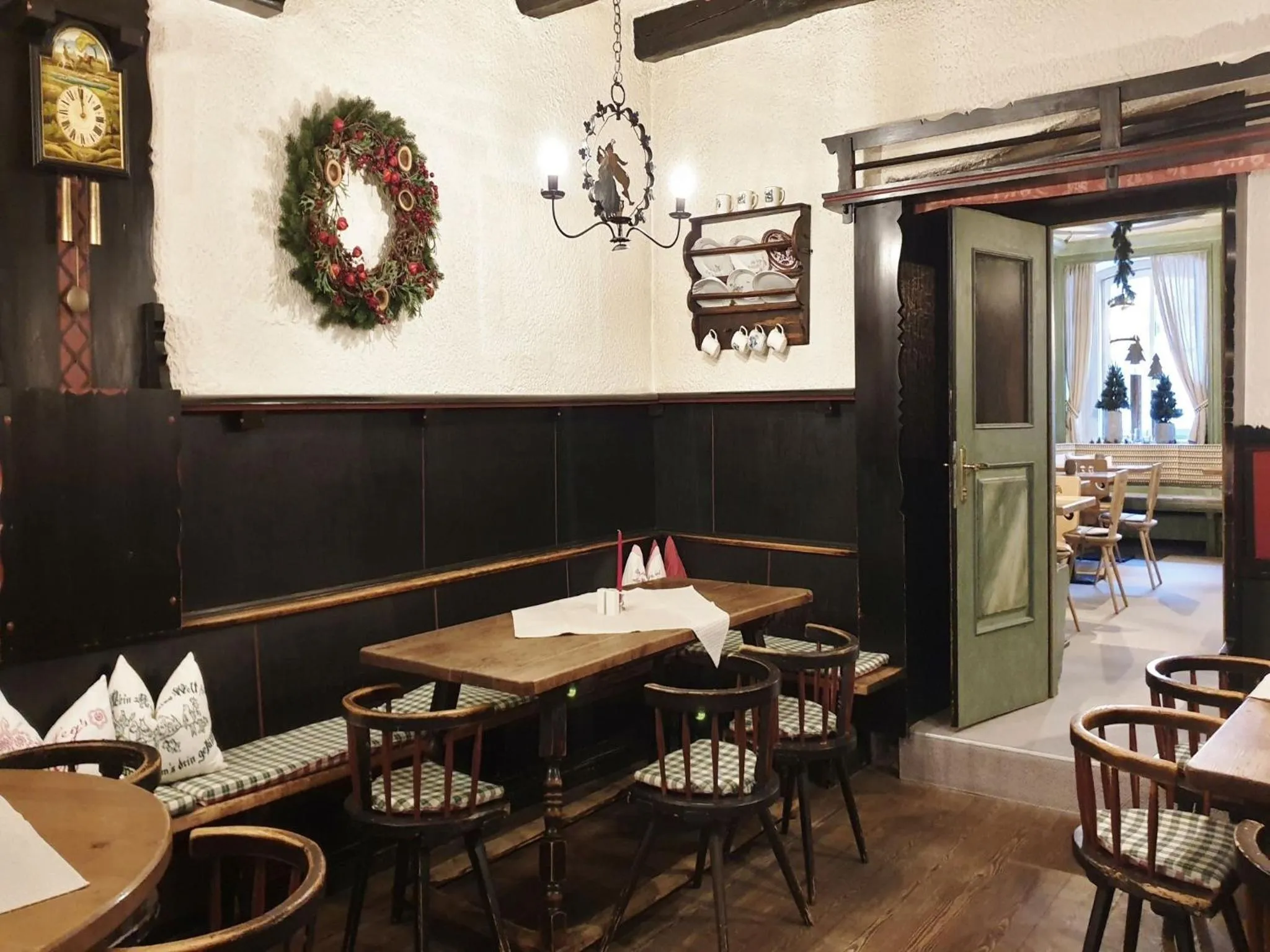 Restaurant/places to eat in Hotel Stegerbräu