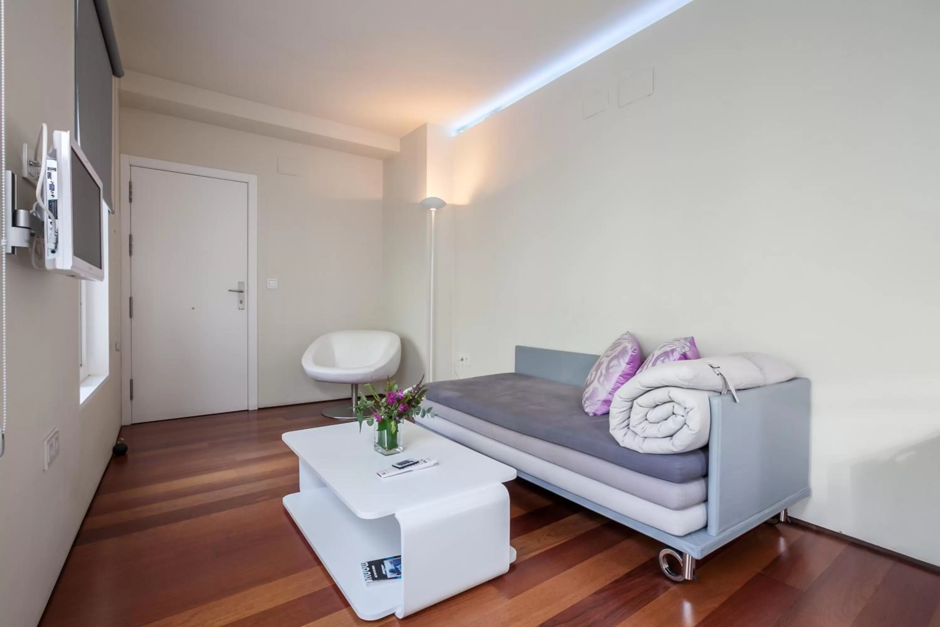 Decorative detail, Bed in Hotel Viento10