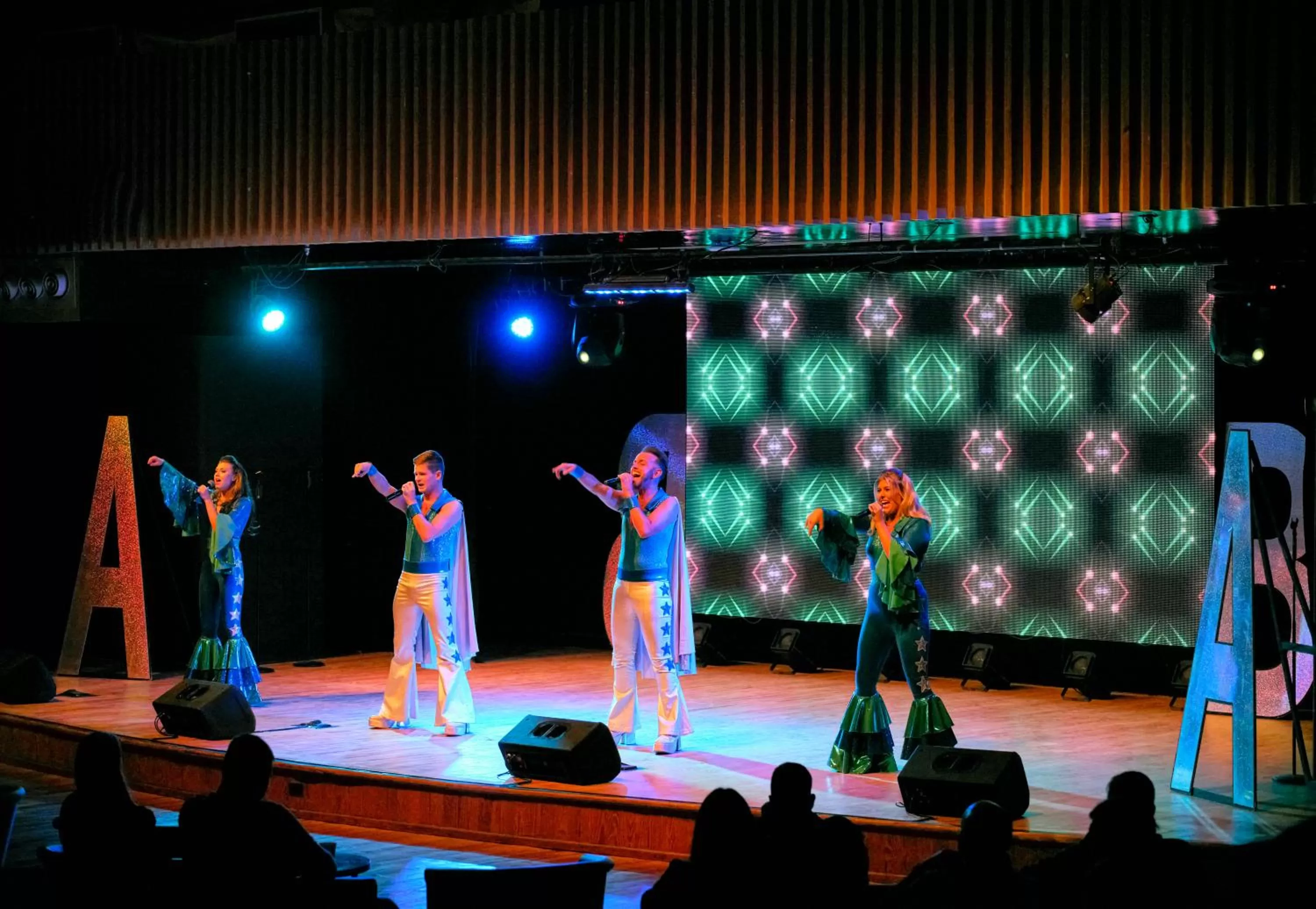 Entertainment in Coral Sea Imperial "Coral Sea Sensatori"